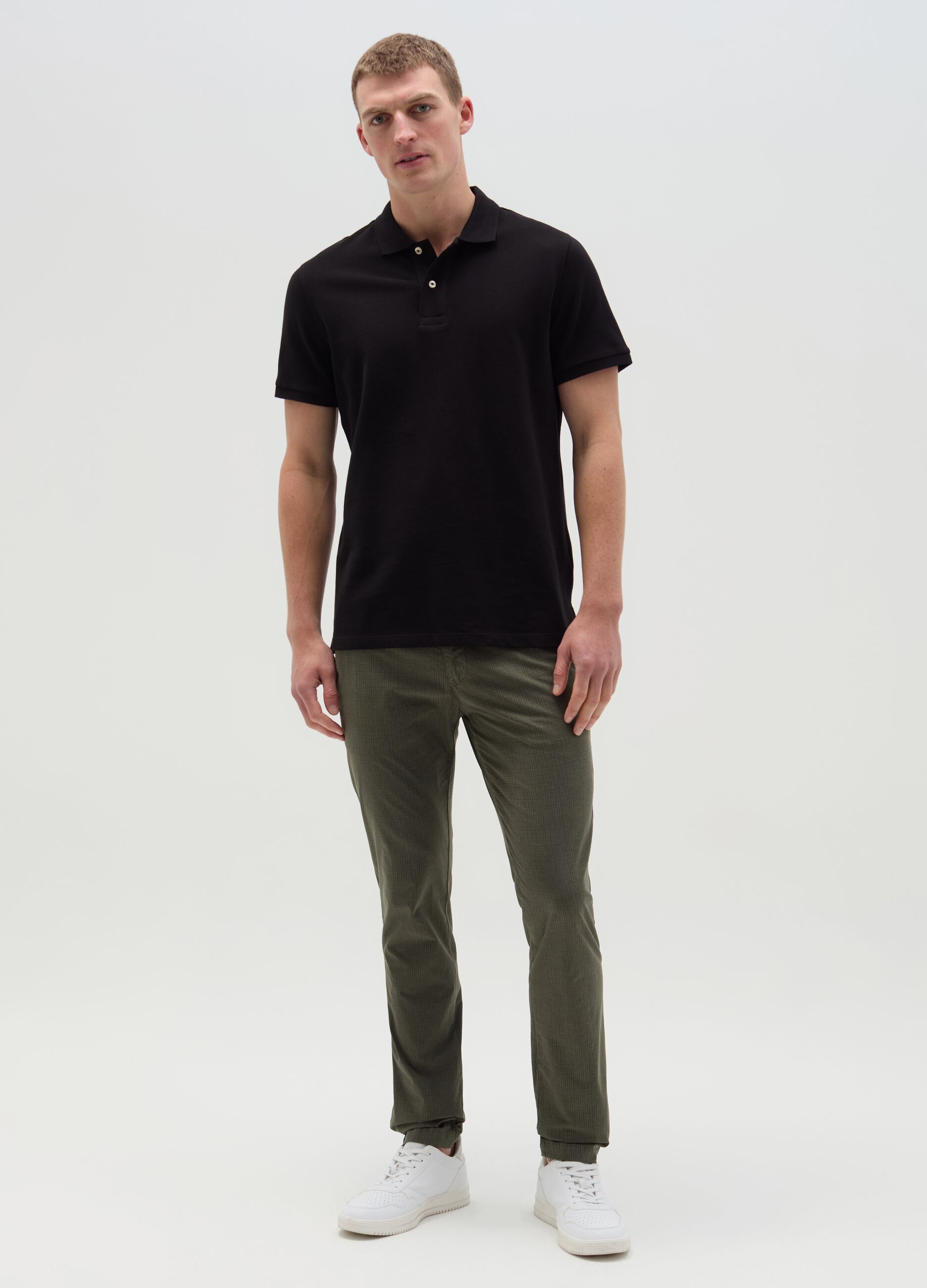 Slim-fit chino trousers in seersucker