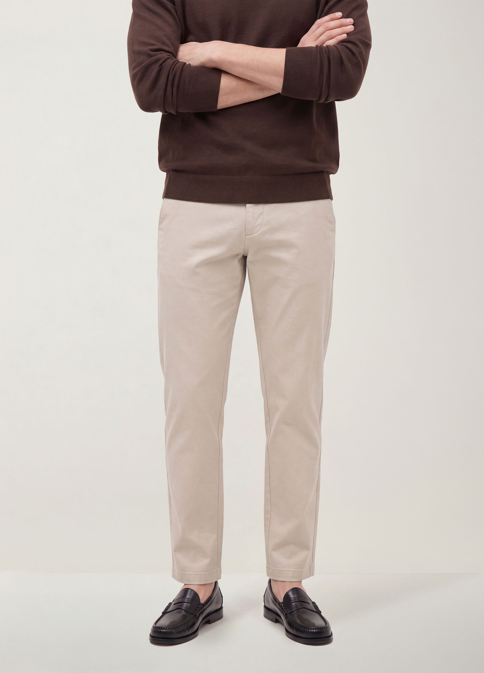Grey slim-fit chino trousers in lyocell and stretch cotton