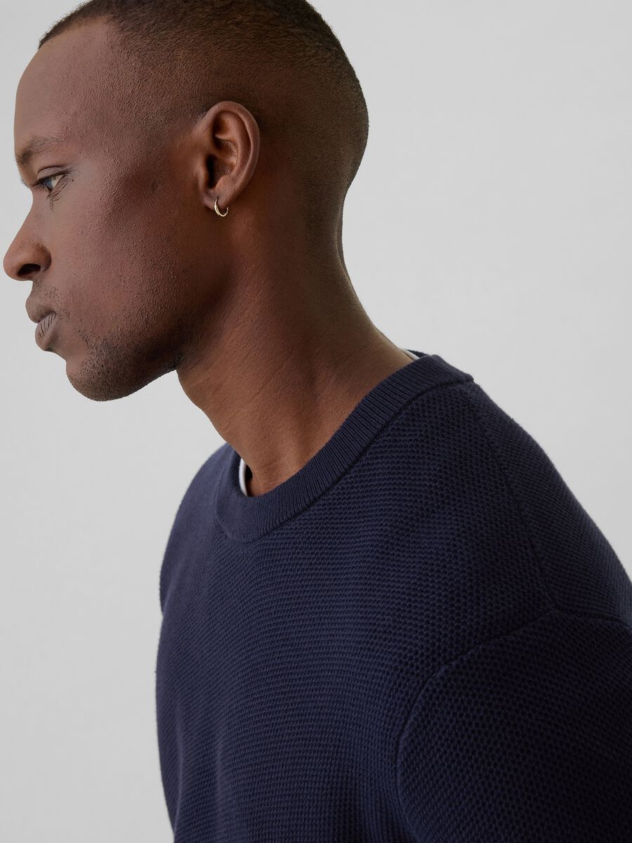 Pullover con micro trama a nido d'ape_3