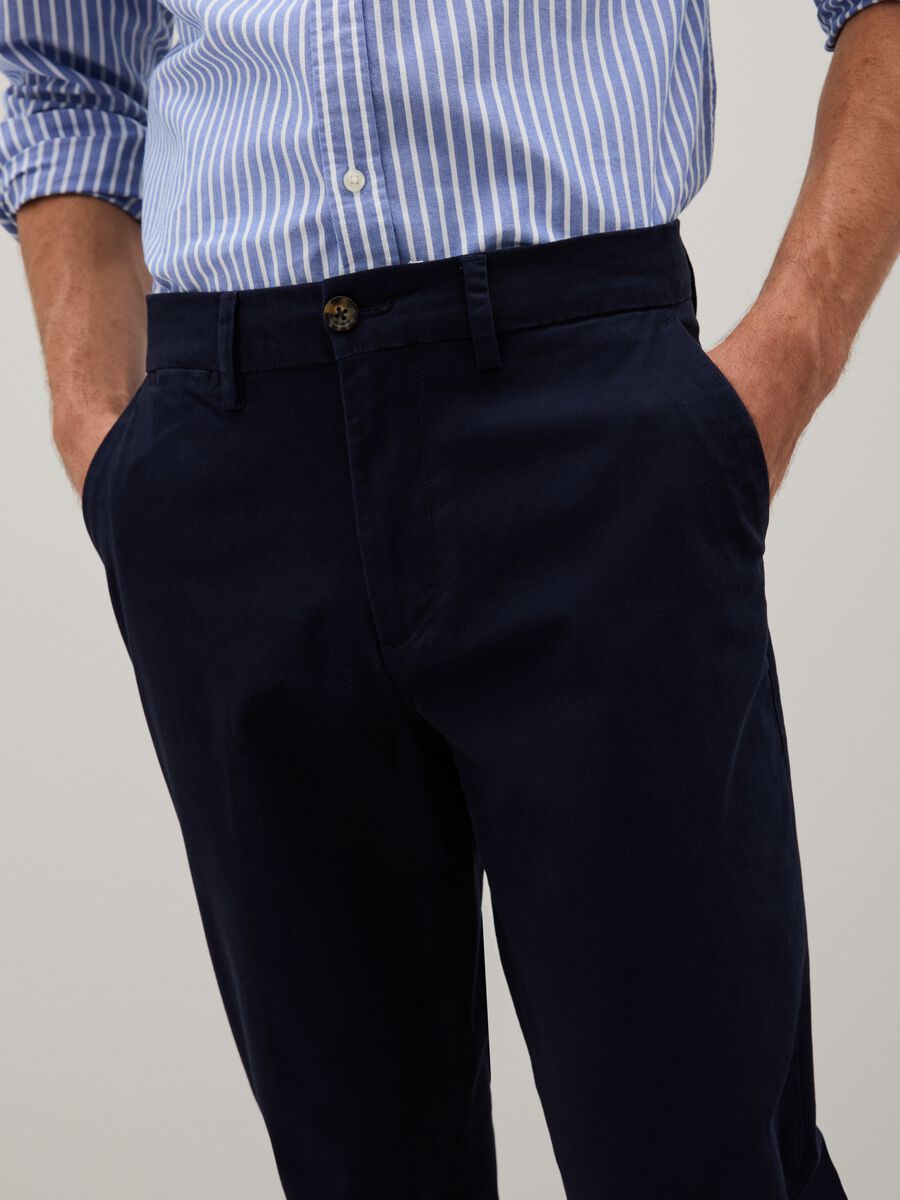 Blue stretch cotton regular fit trousers_2