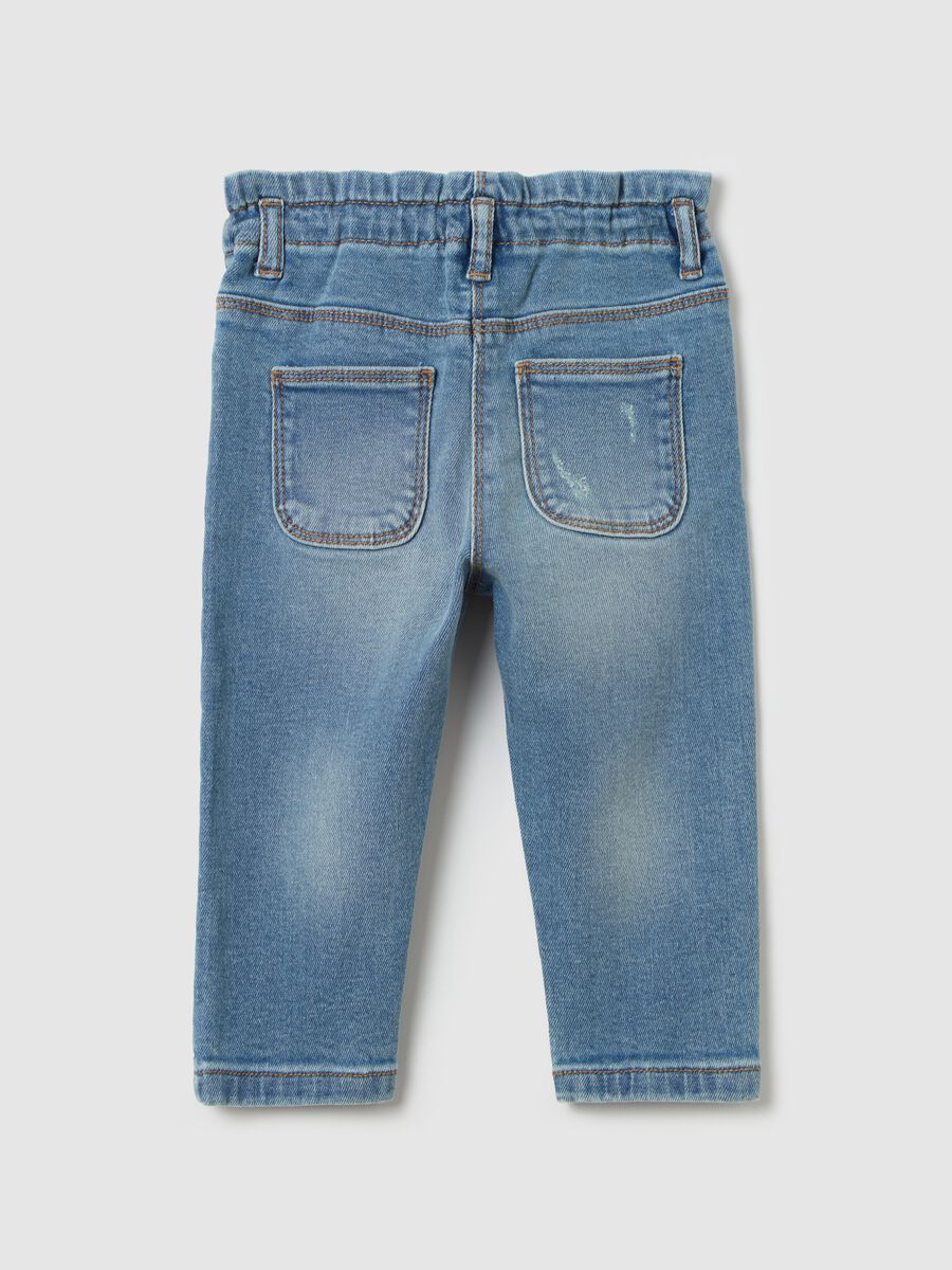 Baggy-fit jeans with five pockets and abrasions_1