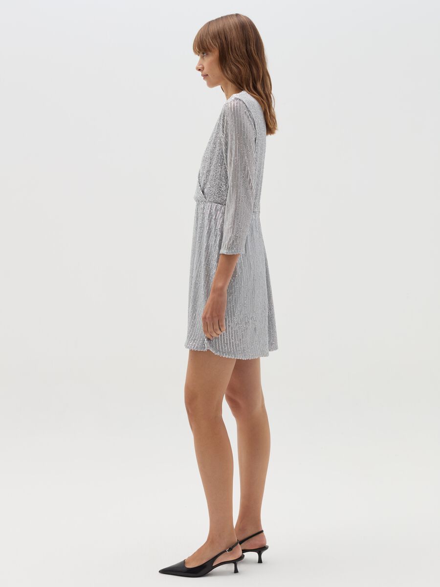 Short dress with all-over sequins_1