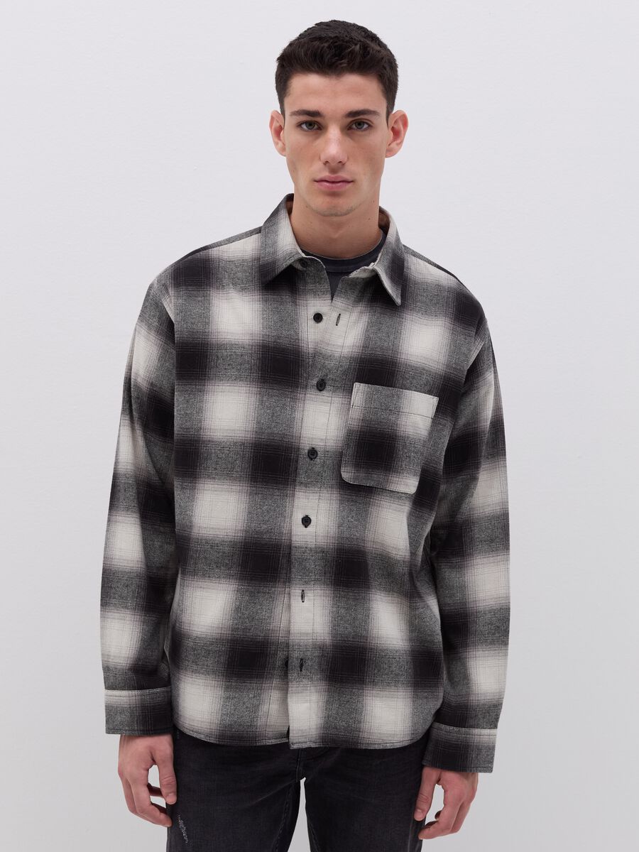Regular-fit shirt in check flannel_0