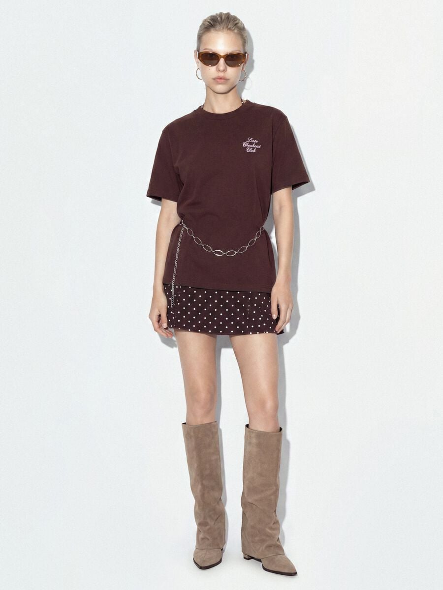 T-shirt marrone relaxed fit in puro cotone con scritta ricamata_1