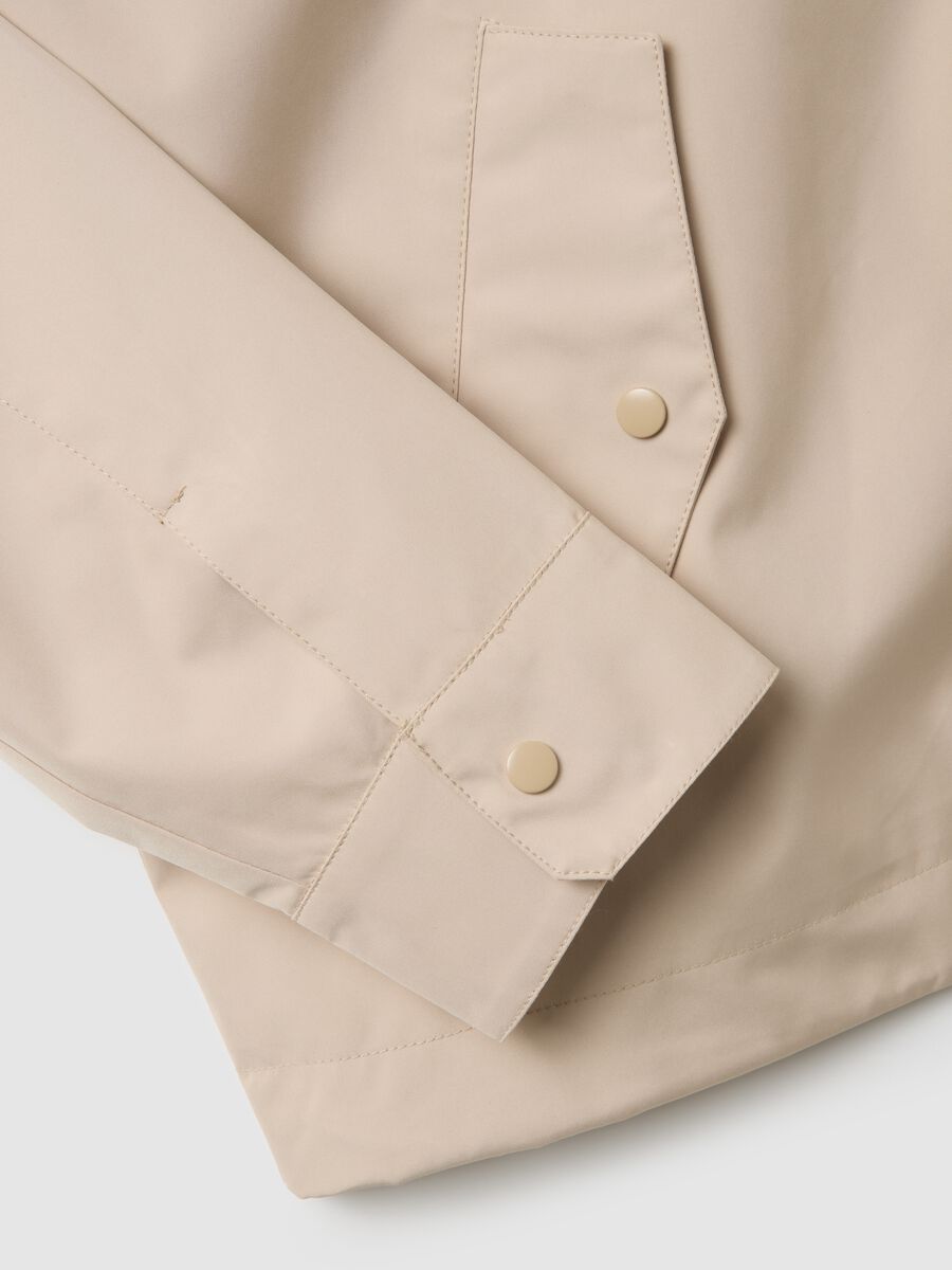 Giubbotto impermeabile in beige regular fit_5