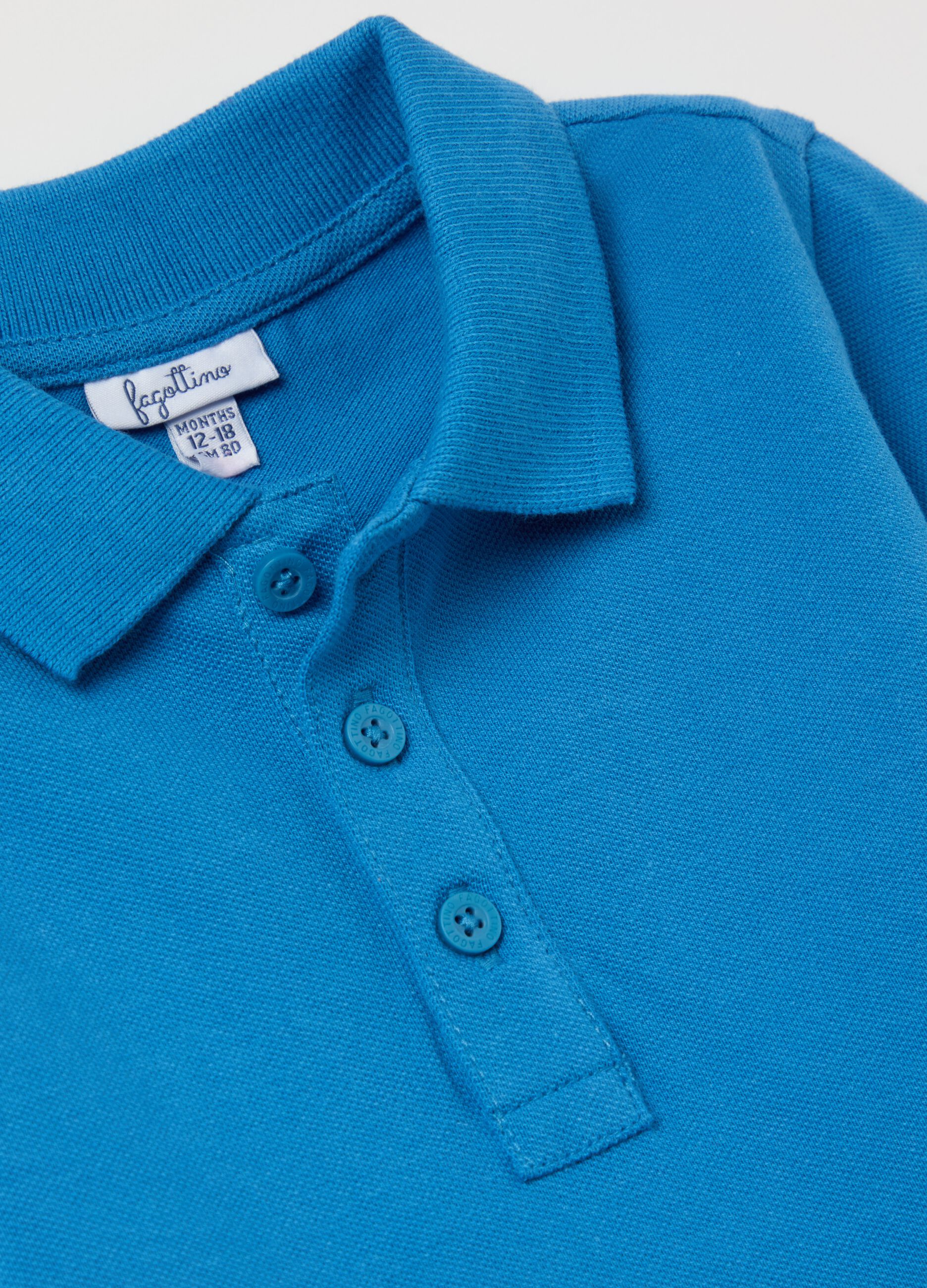 Short-sleeved polo shirt in piquet