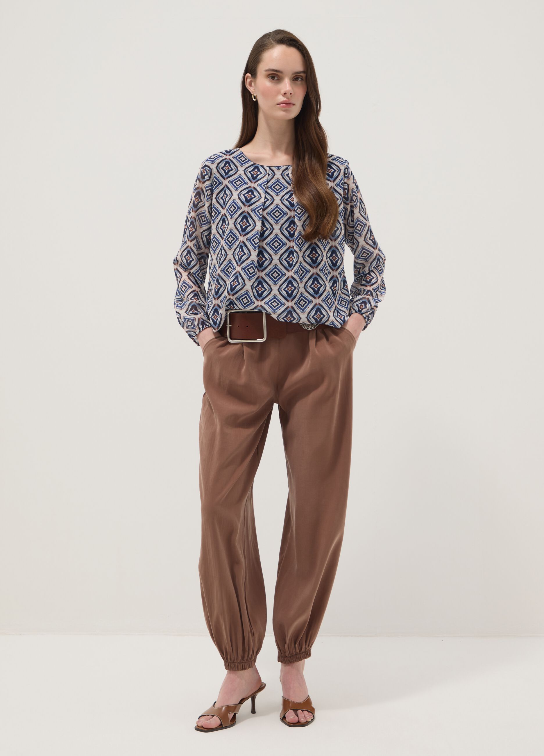Multicoloured patterned blouse with long sleeves, regular fit