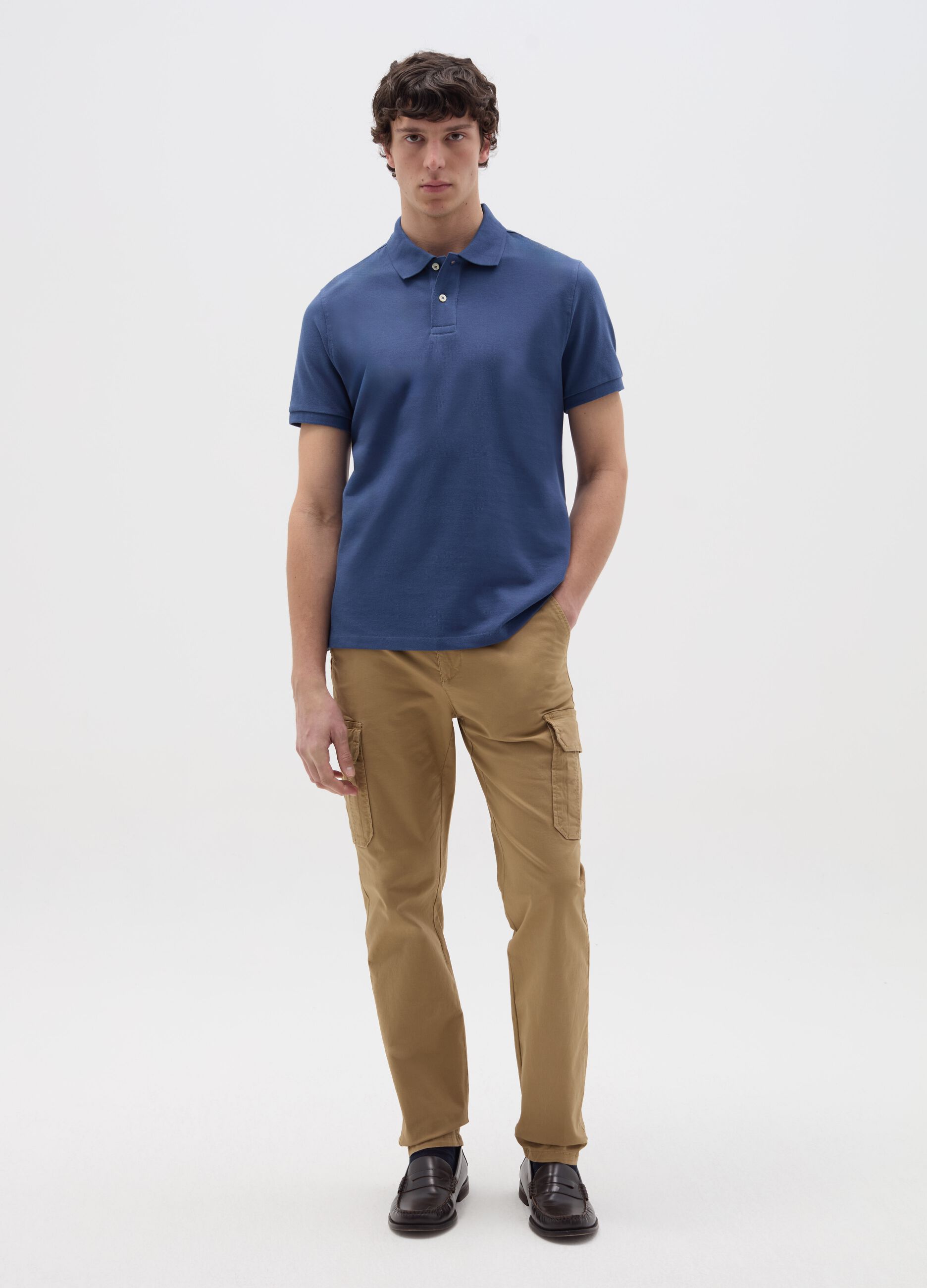 Solid colour polo shirt in organic cotton