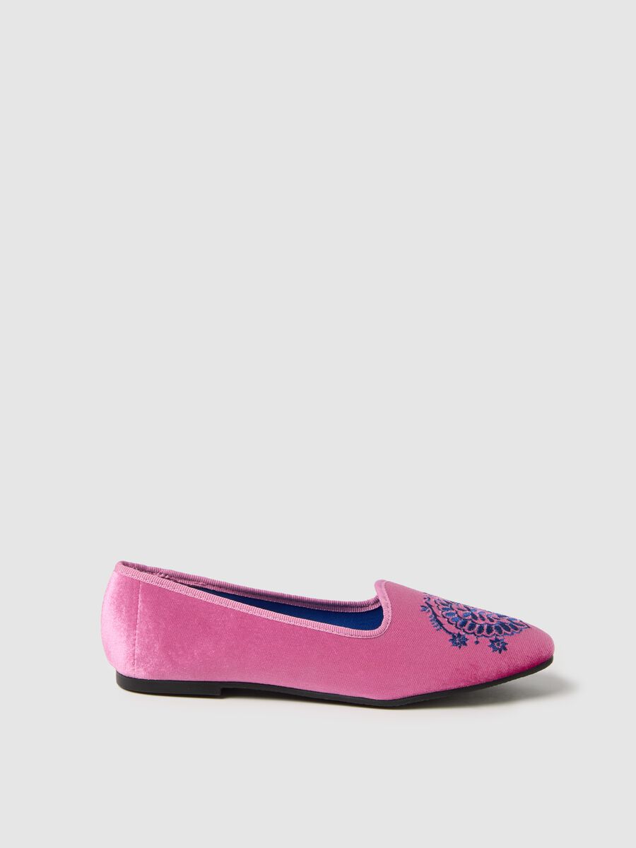 Pink slipper shoes with embroidery_0