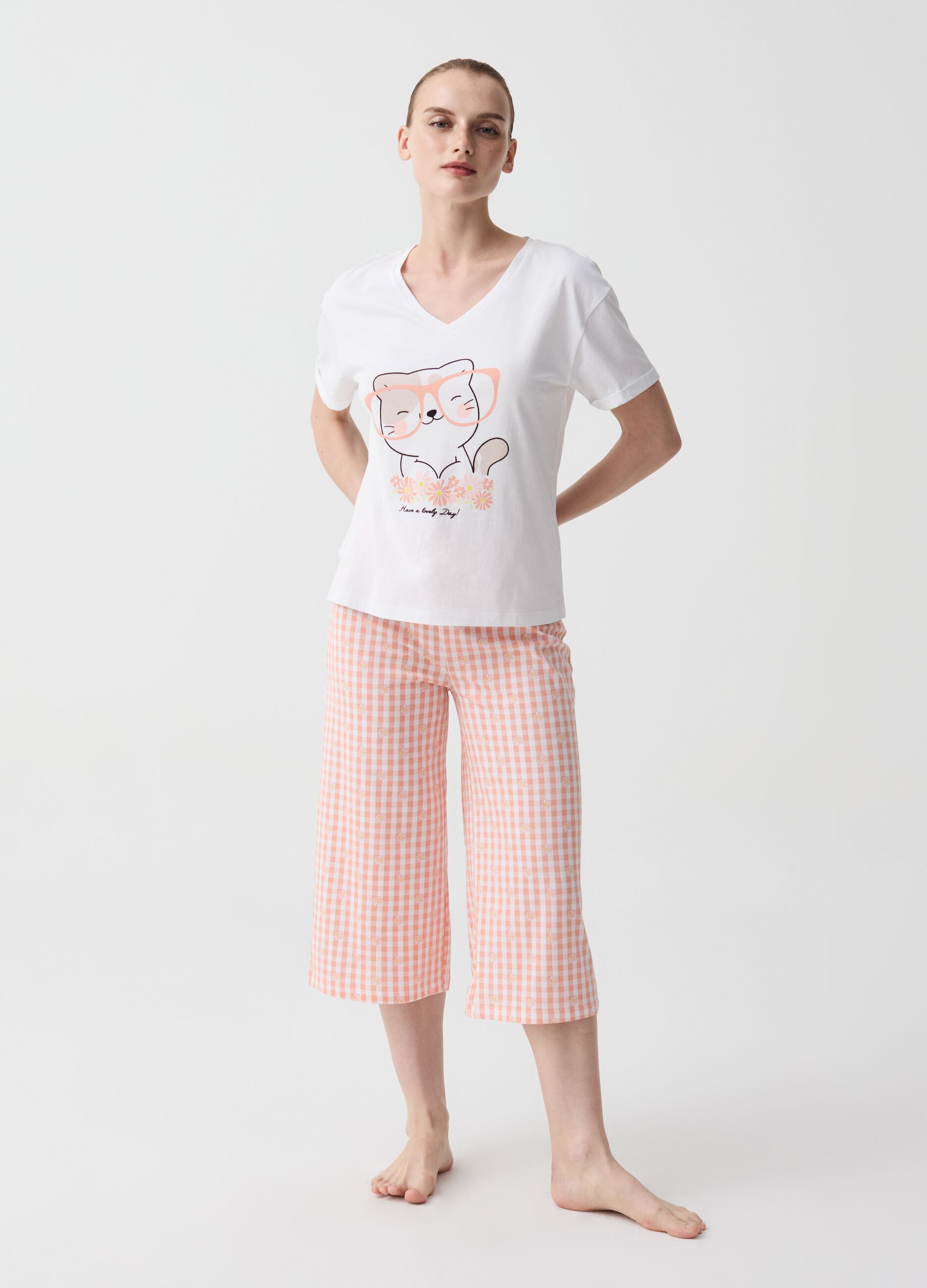 Gingham pyjamas with capri trousers