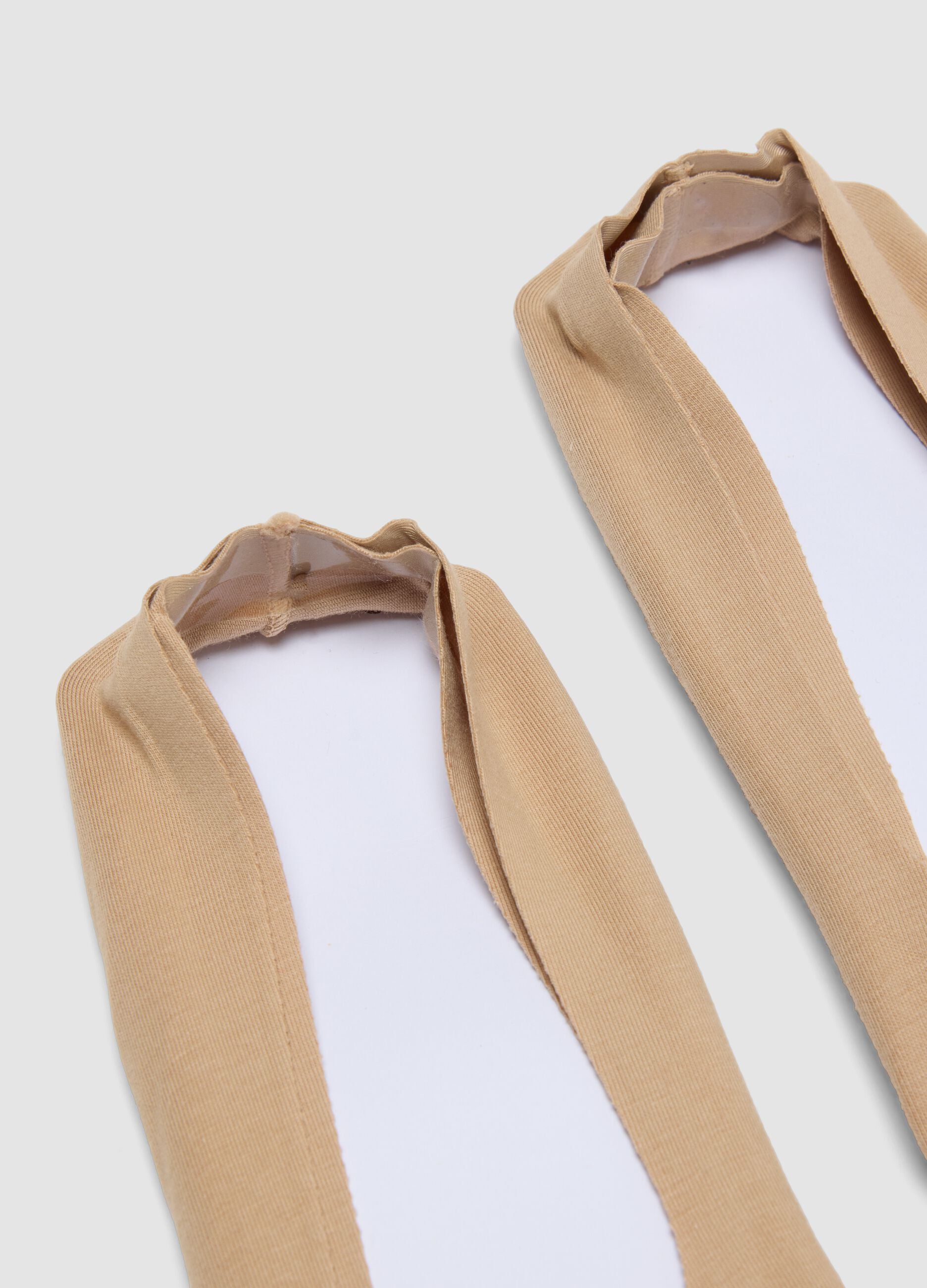 2-pack of beige organic cotton invisible socks