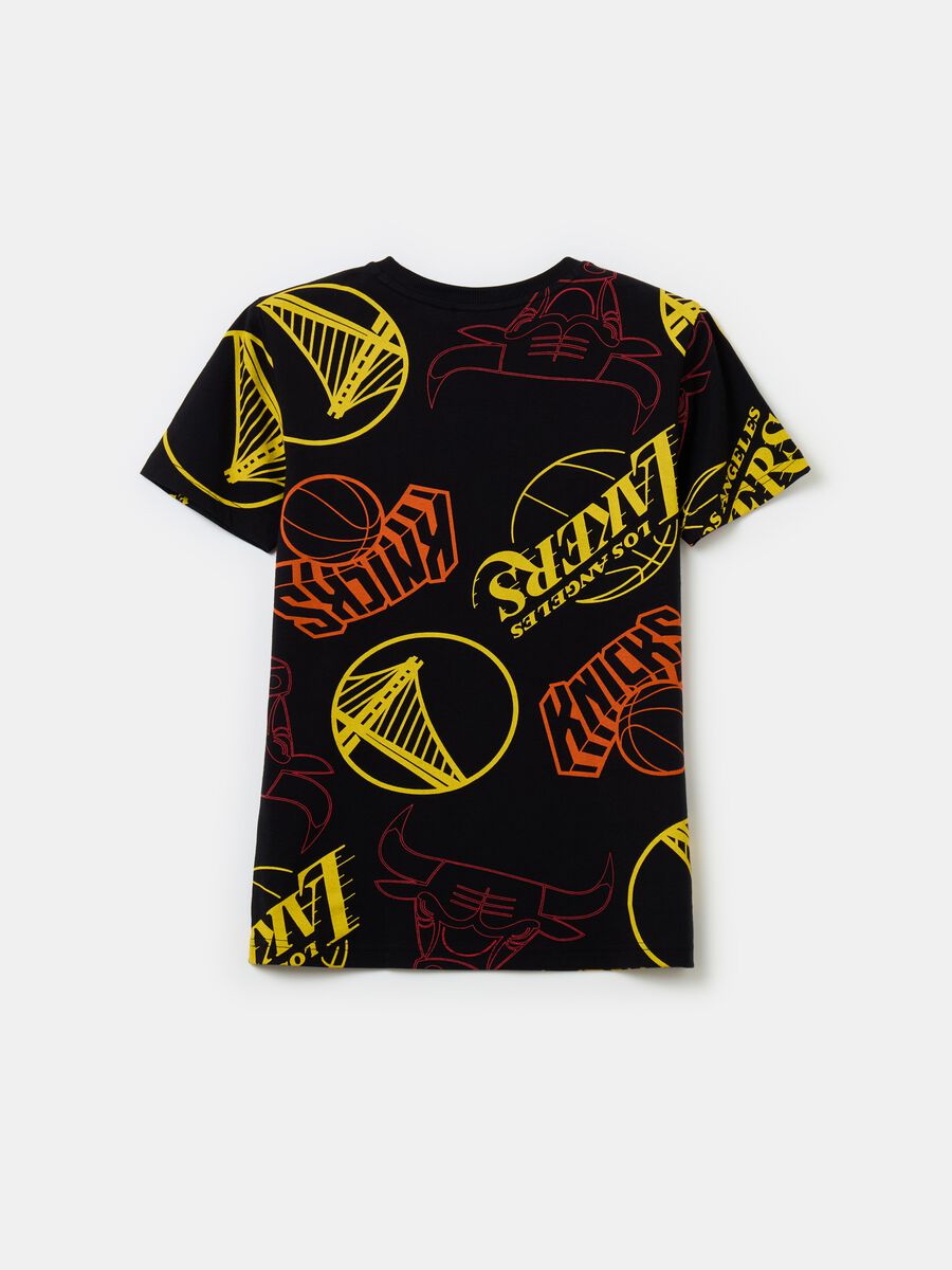 T-shirt in cotone con stampa NBA_1