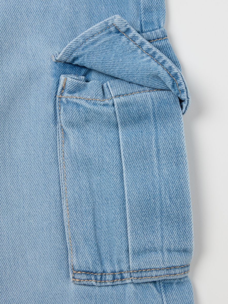 Wide-leg cargo jeans_3