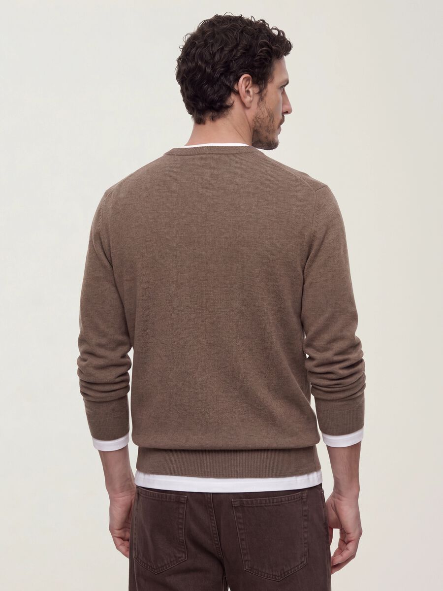 Brown cotton and cashmere blend crew-neck jumper_3
