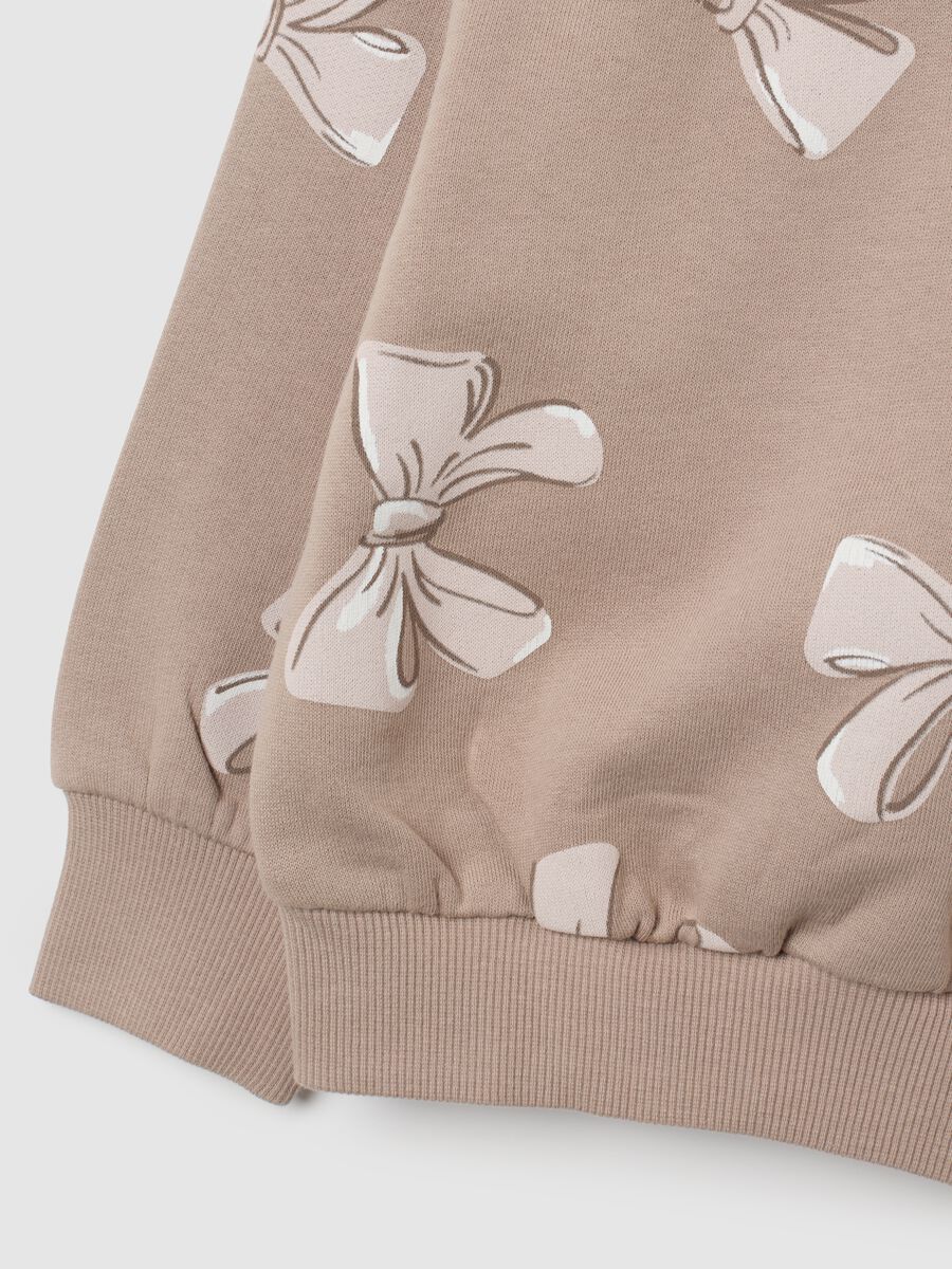 Girls' beige pure cotton sweatshirt with crew neck regular fit_3