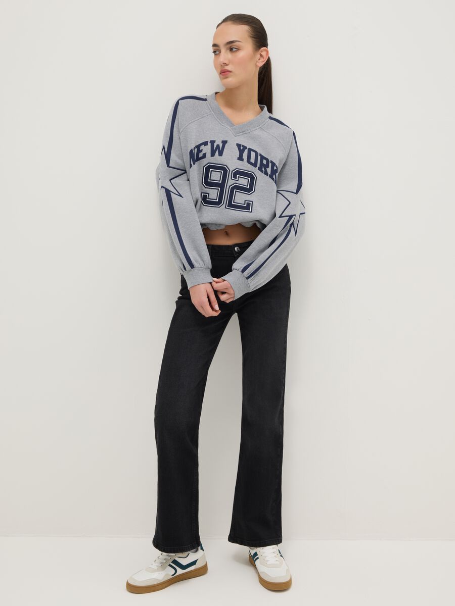 Grey oversized cotton blend sweatshirt with V-neck and print_1