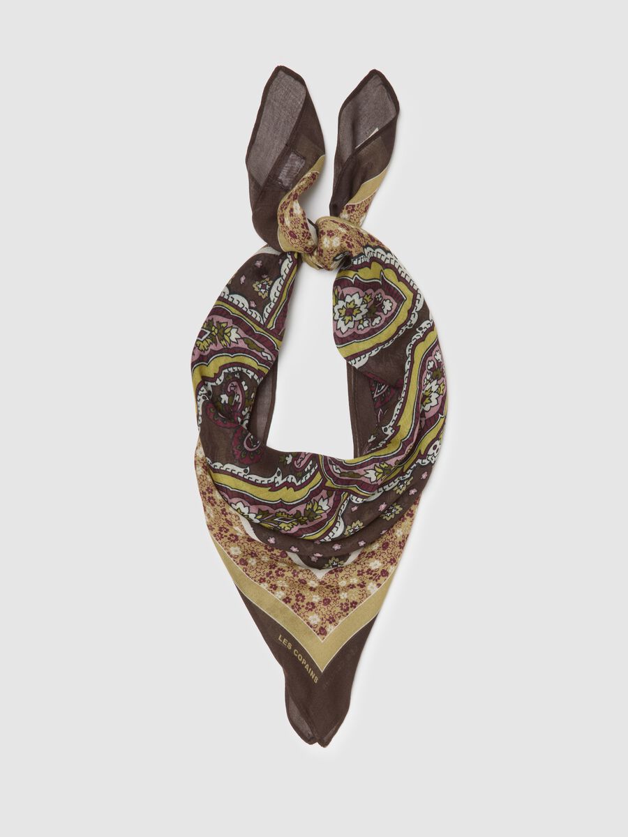 Multicolour Scarf with Floral Details_0