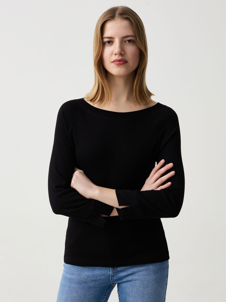 T-shirt with three-quarter sleeves and splits_0