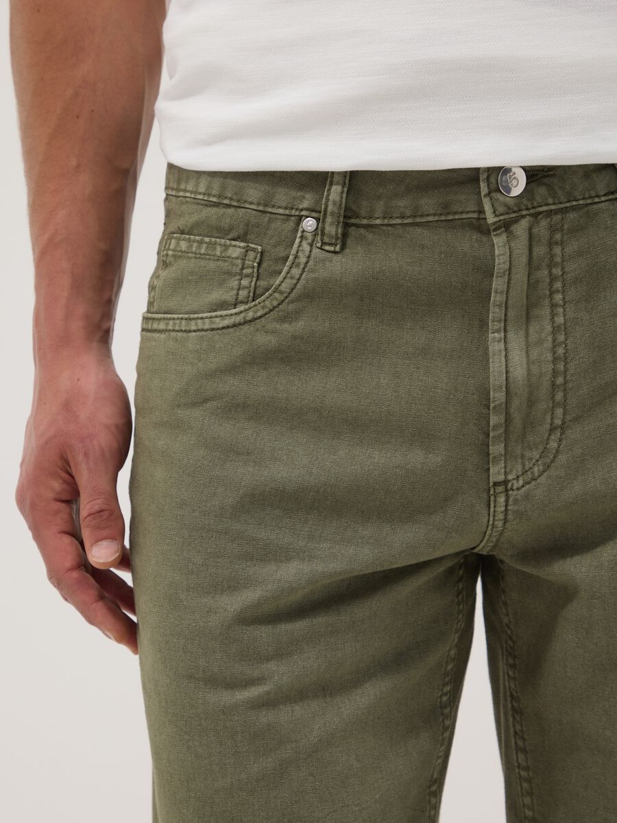 Green linen and cotton-blend five-pocket Bermuda shorts_4