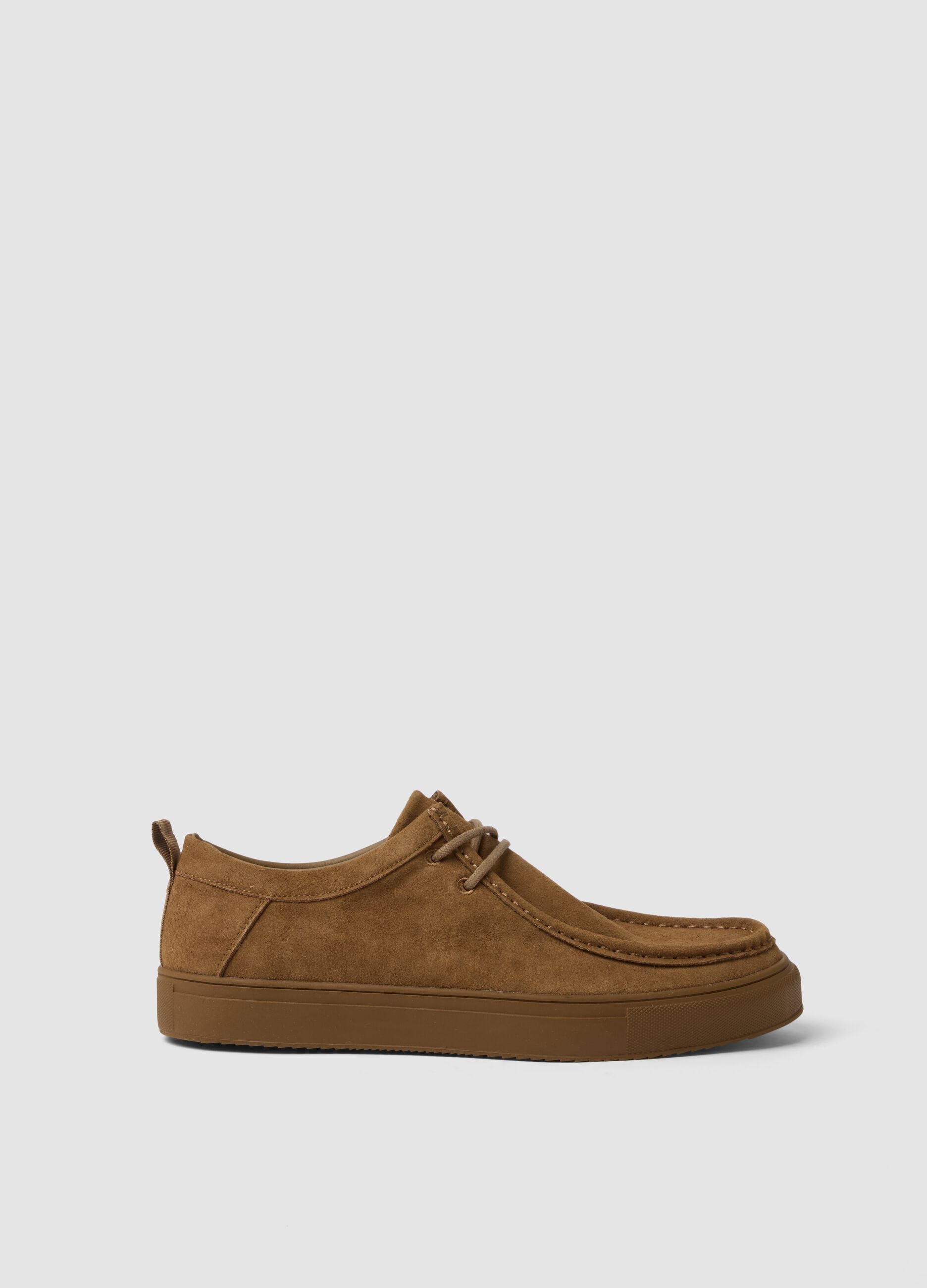 Brown leather classic lace-up shoes