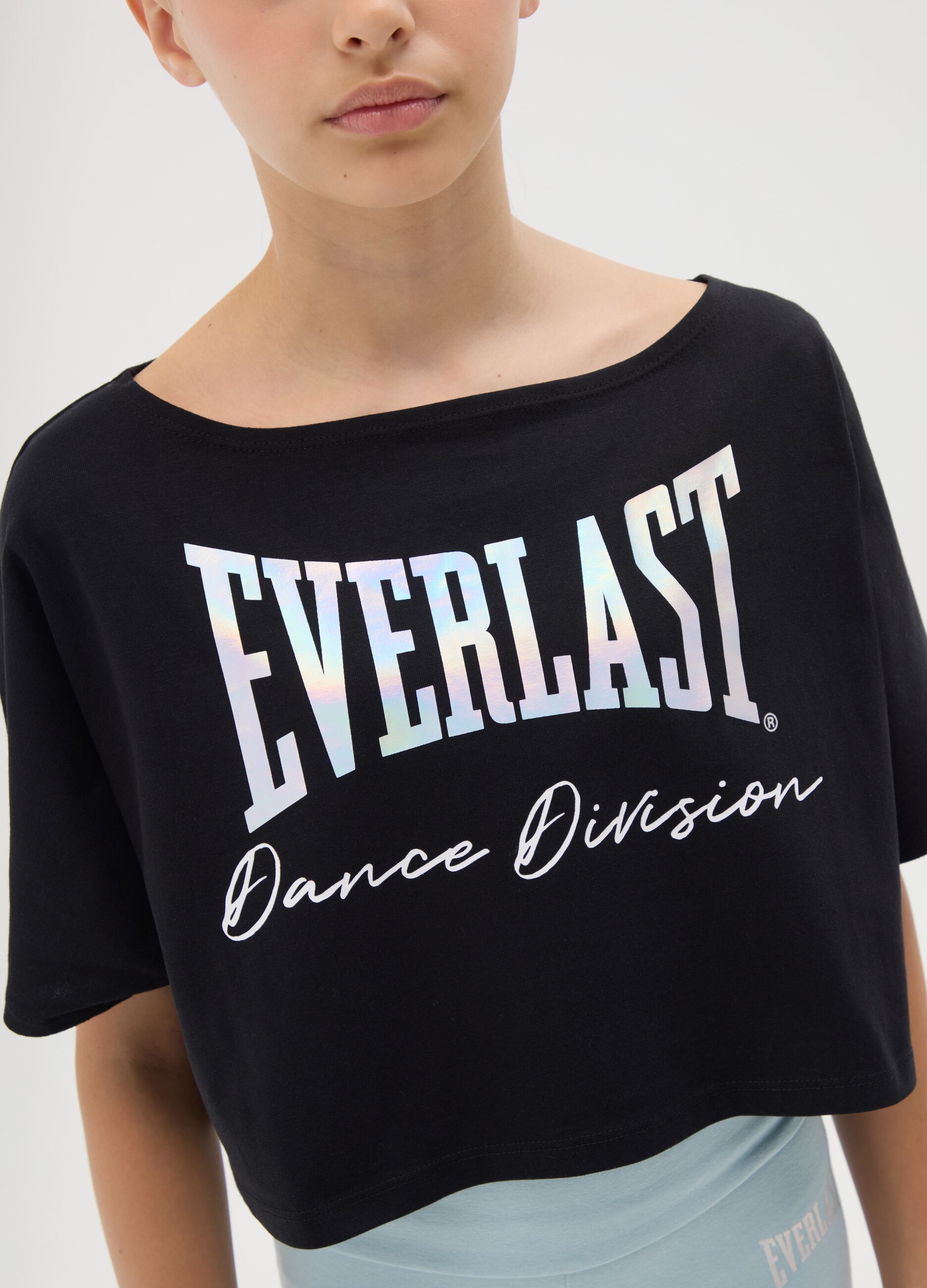 Black short sleeve T-shirt with Everlast print