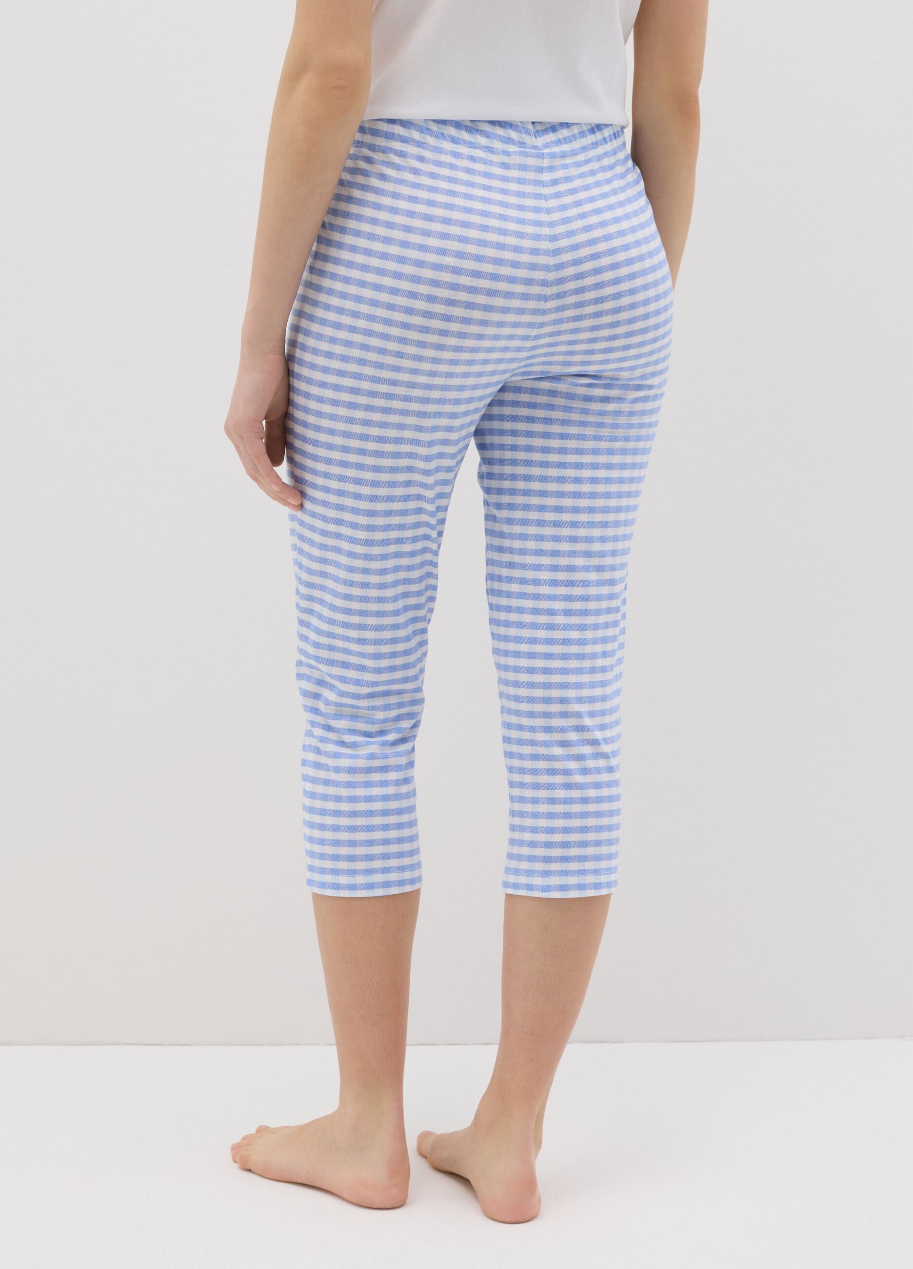 Capri pyjama trousers in white and light blue gingham