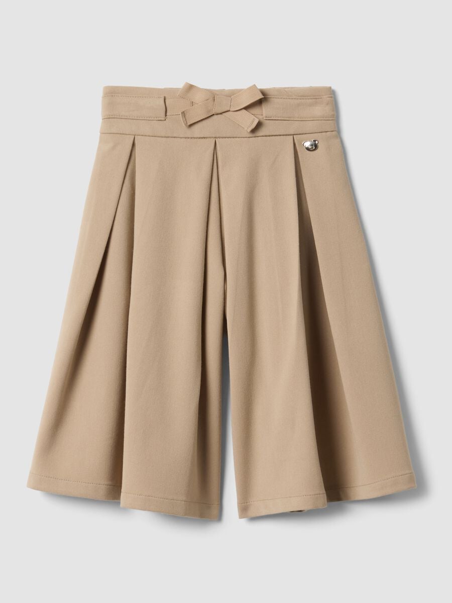 Pantaloni beige wide leg in viscosa elasticizzata con fiocco per bimba_0