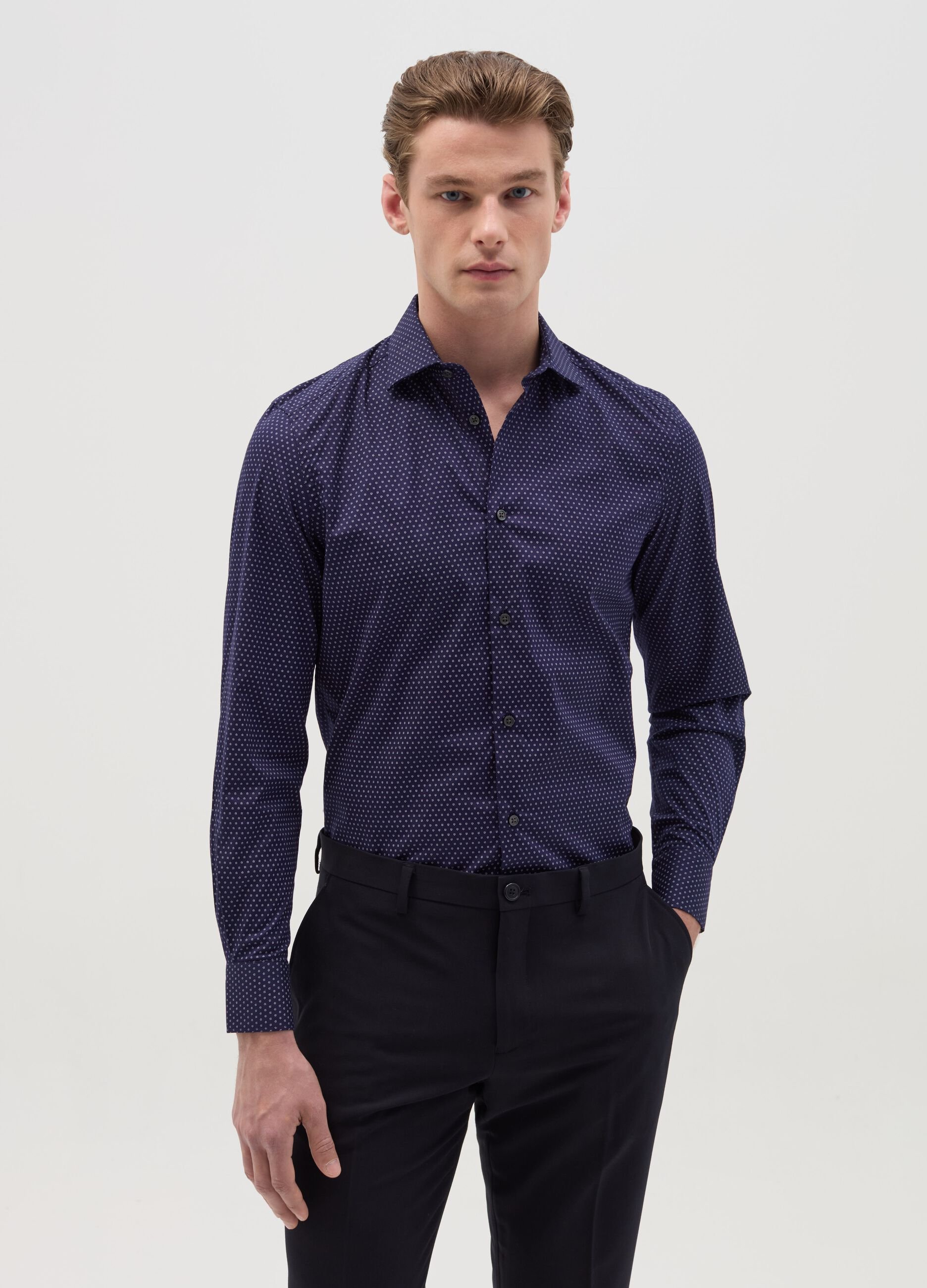 Camicia slim fit con micro fantasia