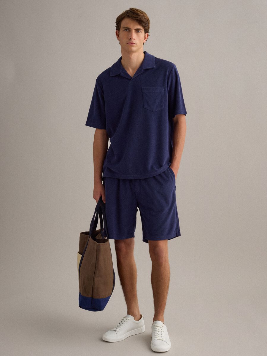 Shorts jogger blu in misto cotone con vita elasticizzata regular fit_0
