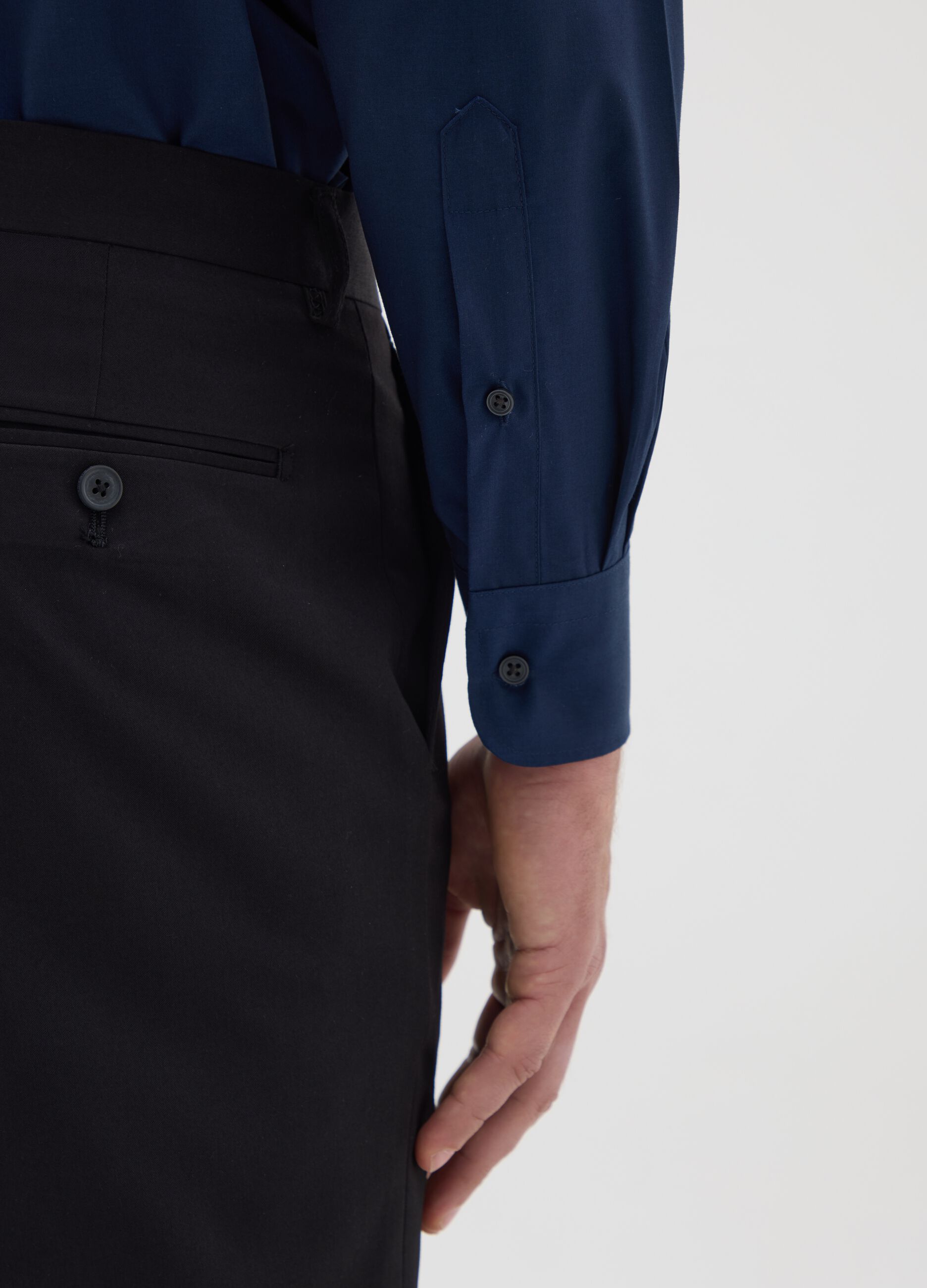 Men's blue cotton blend easy iron shirt
