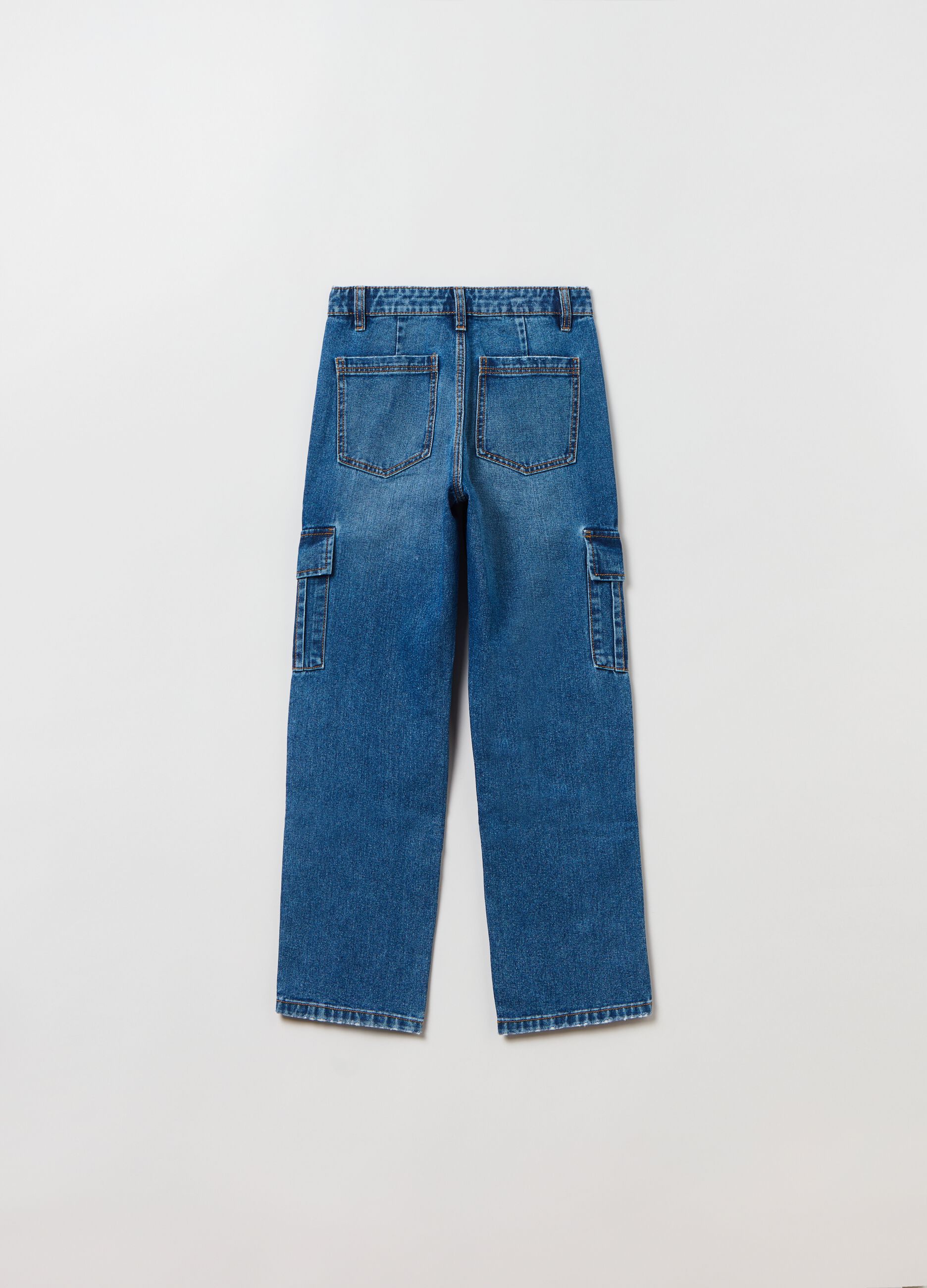 Jeans cargo con scoloriture_1