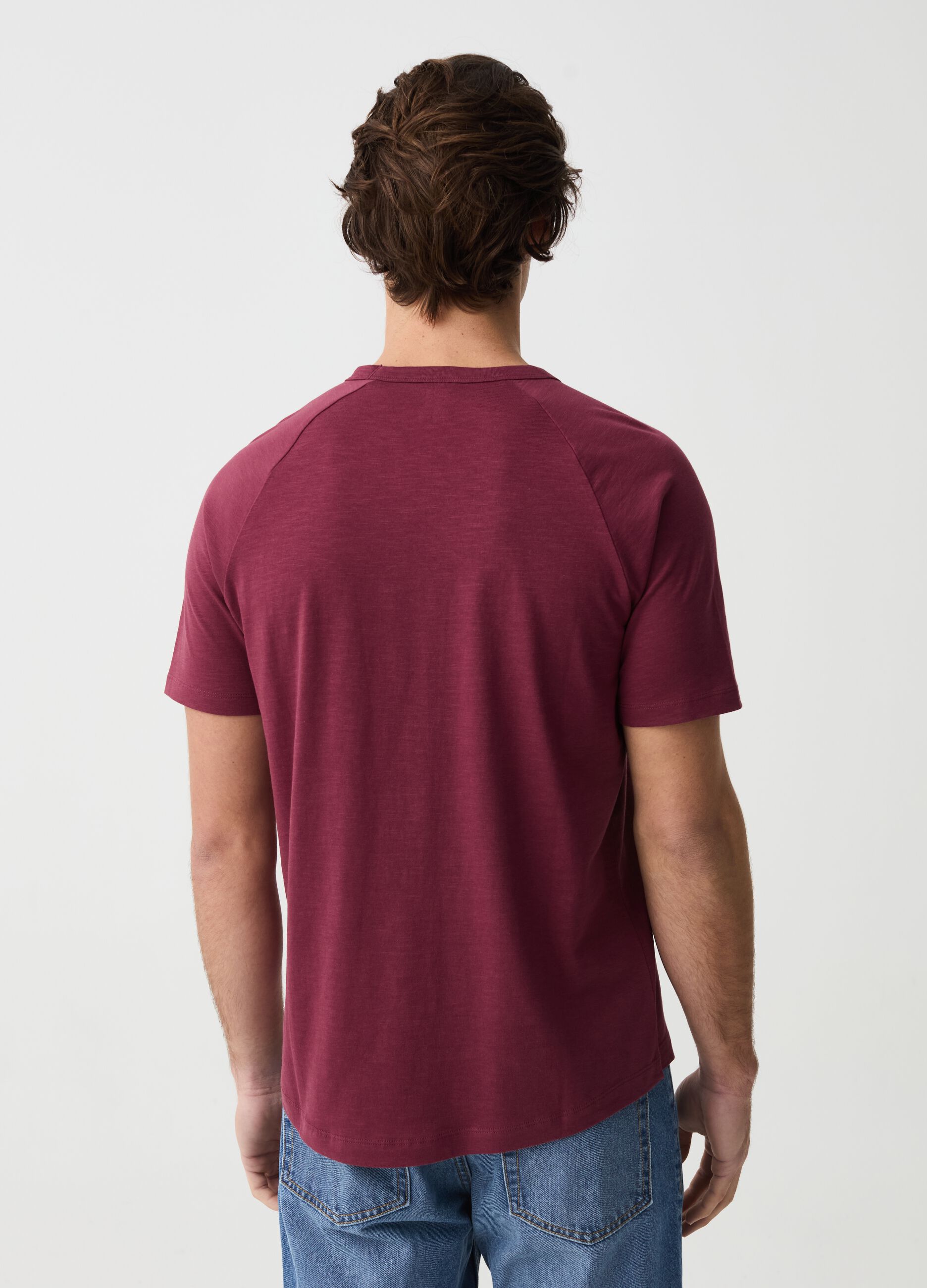 T-shirt in slub jersey con scollo rotondo