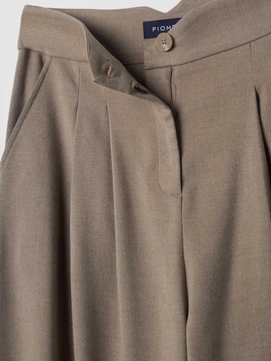 Beige wide-leg trousers in stretch viscose_1