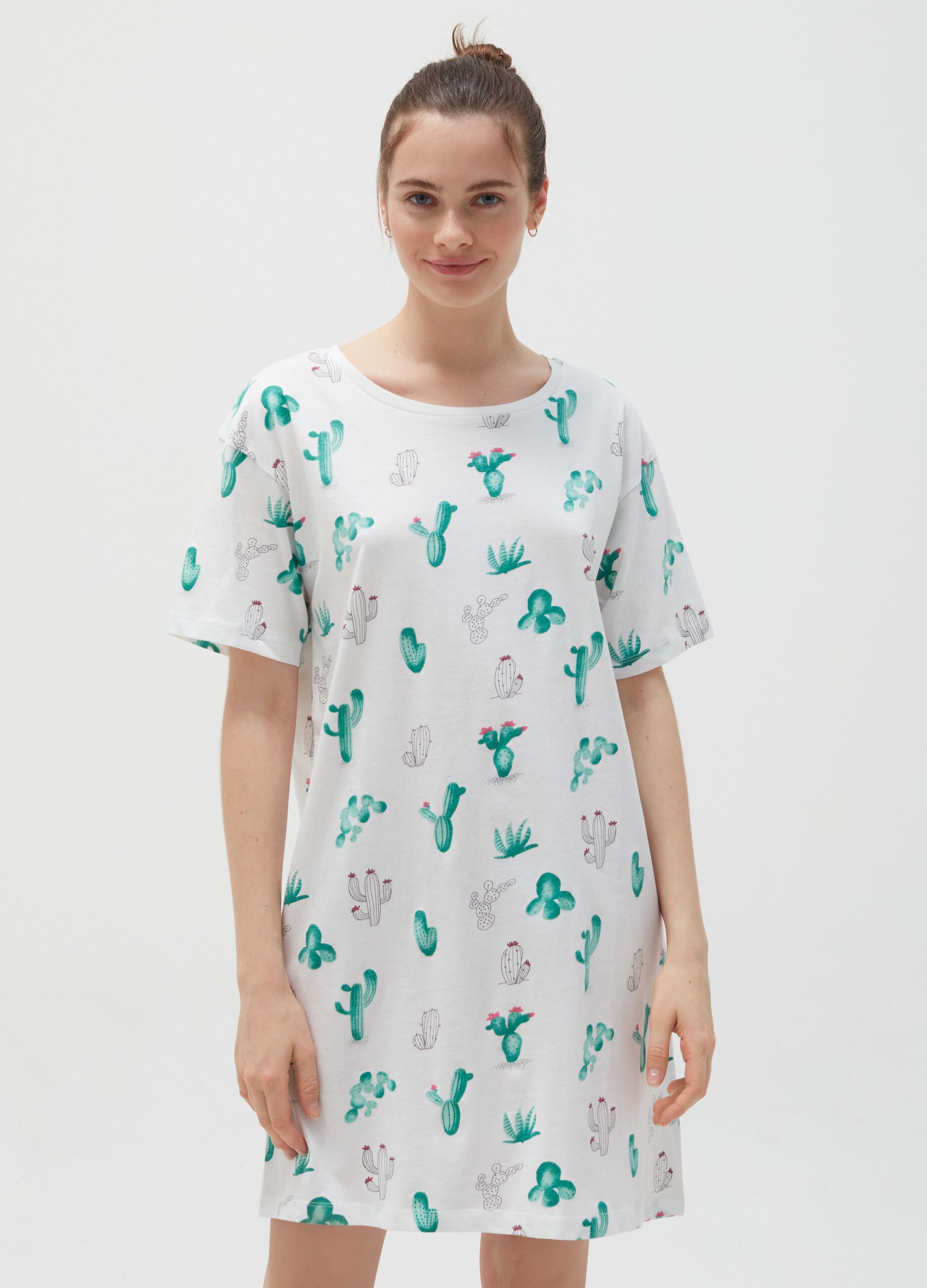 Cotton nightdress with cactus pattern