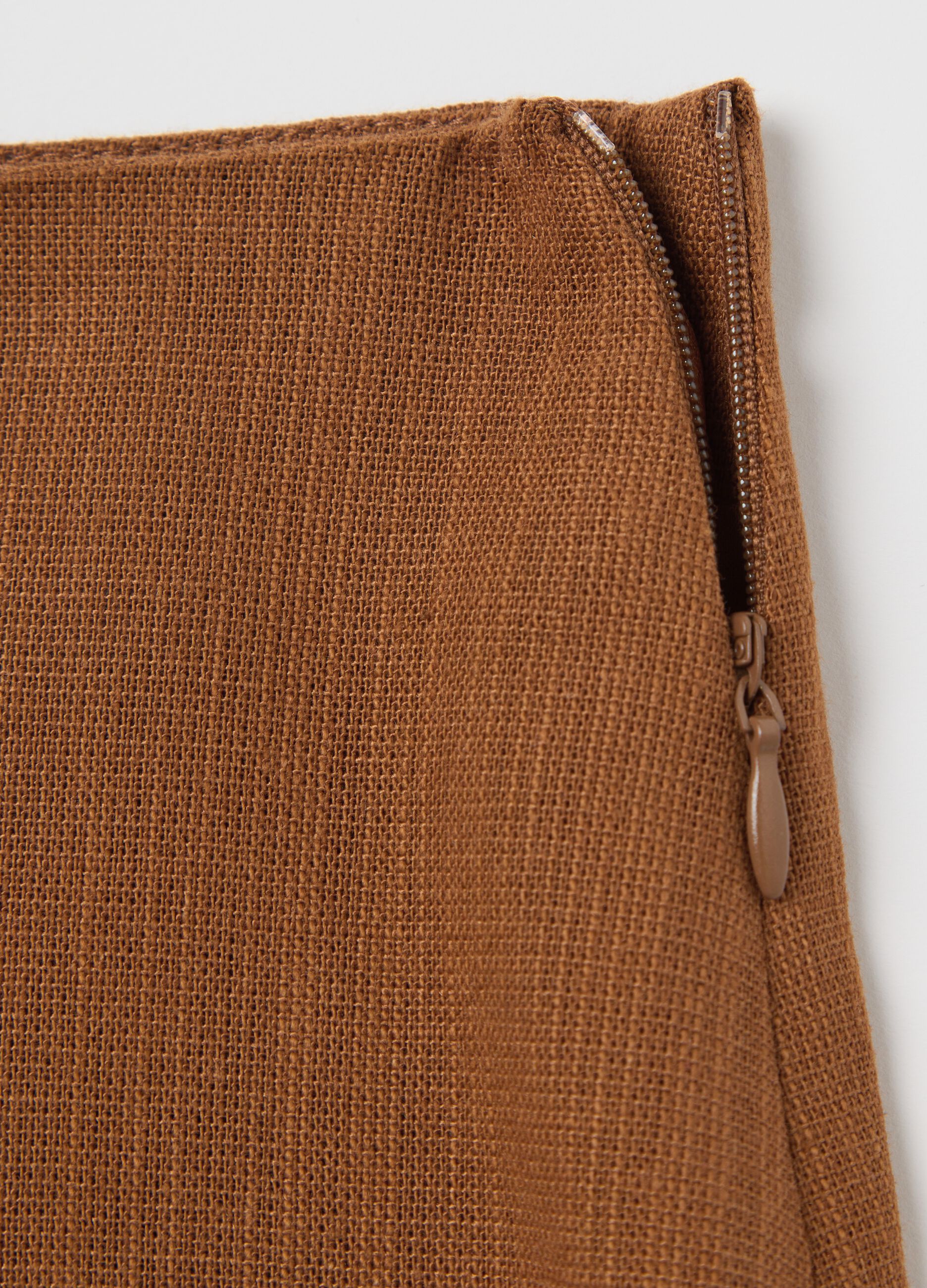 Short skirt in cotton and viscose