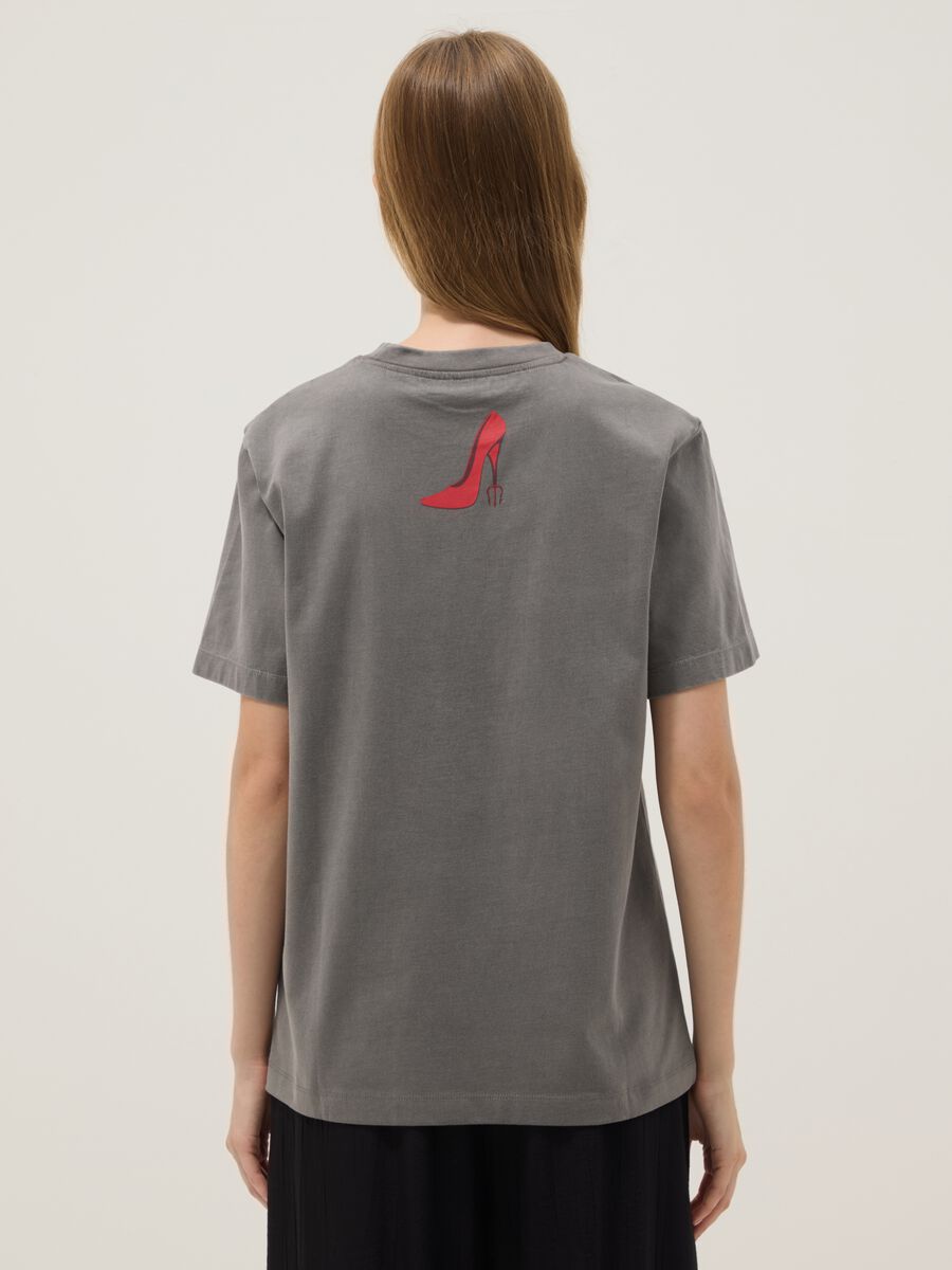 Grey pure cotton T-shirt with &ldquo;The Devil Wears Prada&rdquo; print, oversized fit_2
