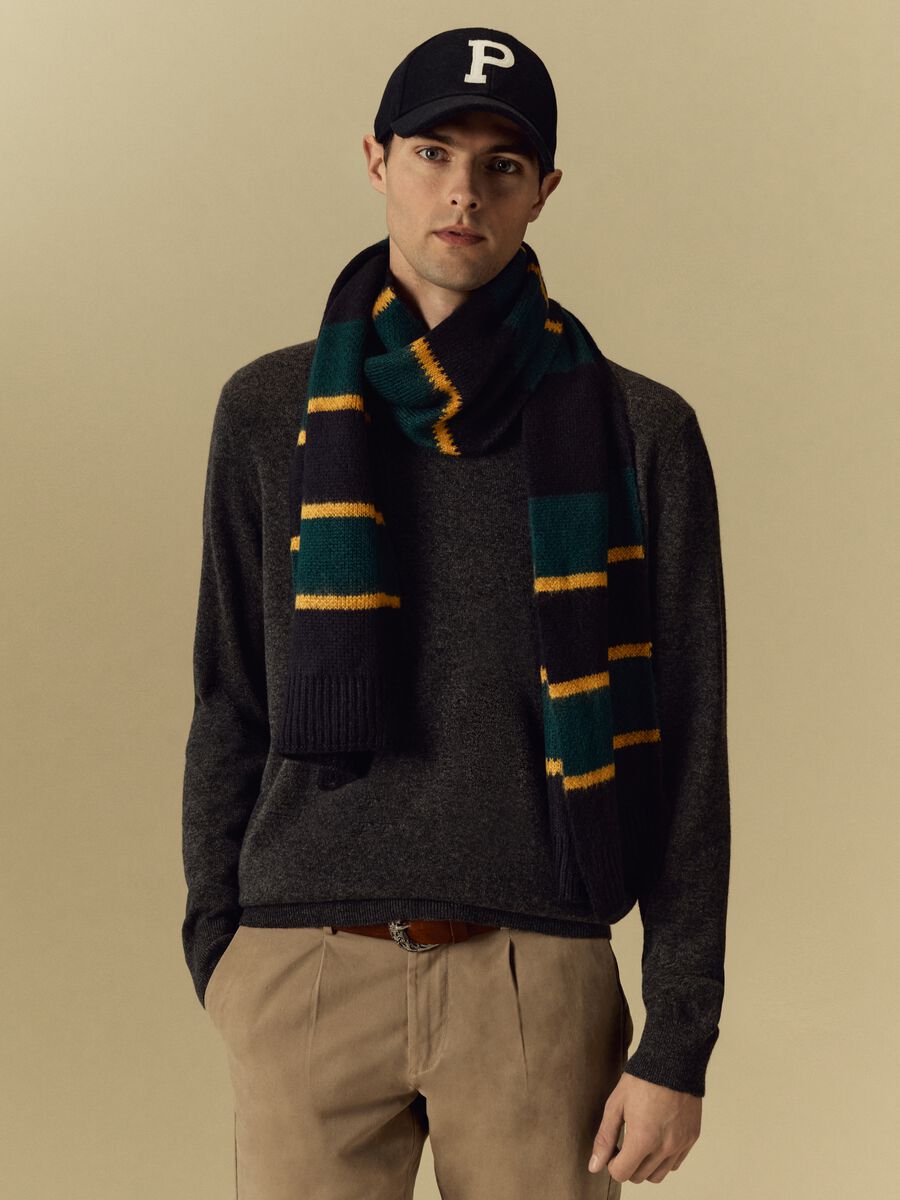 Pullover in cashmere scollo a V_1