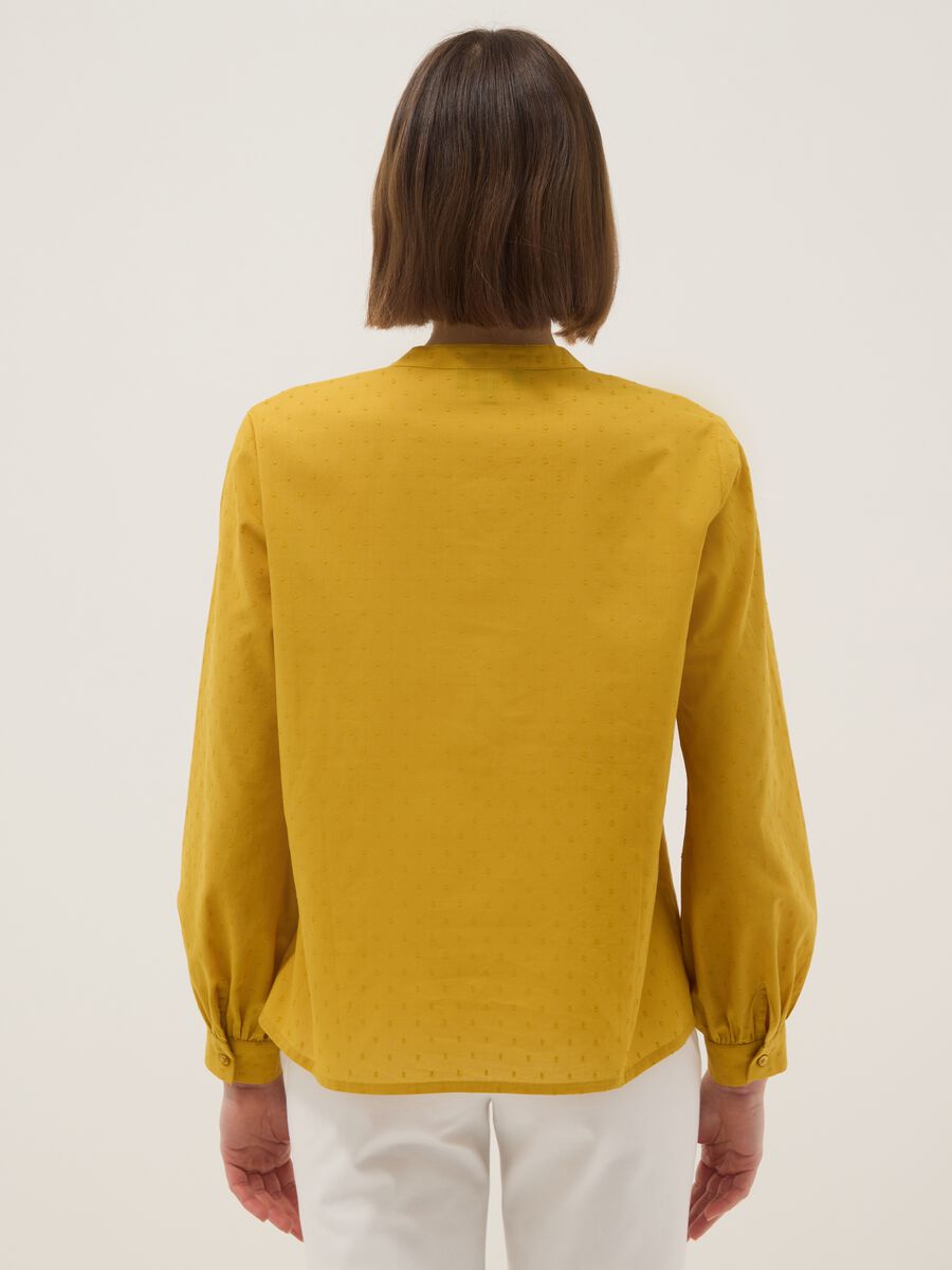 Yellow pure cotton regular fit deep V shirt with polka dots_2