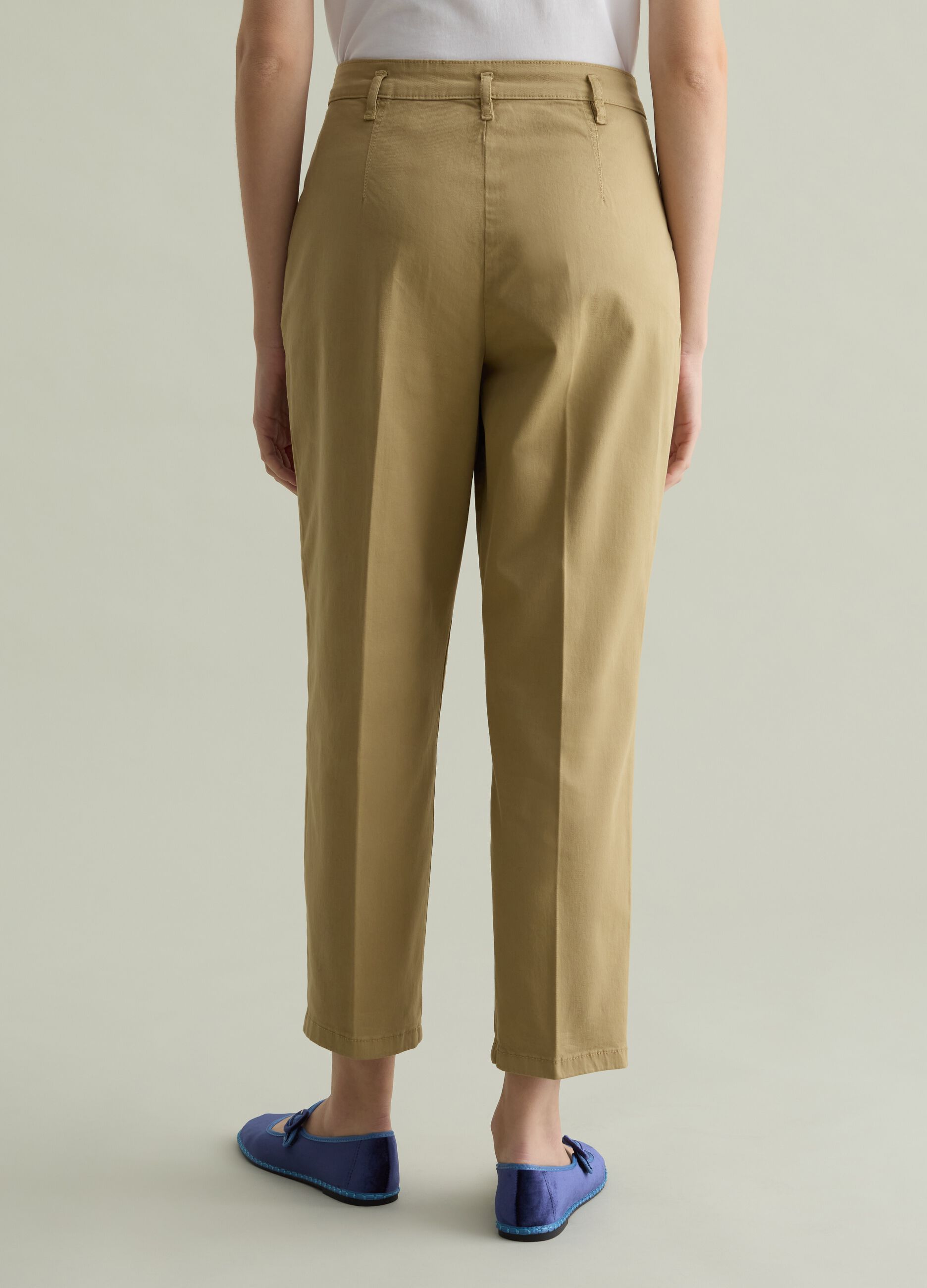 Stretch cotton chinos