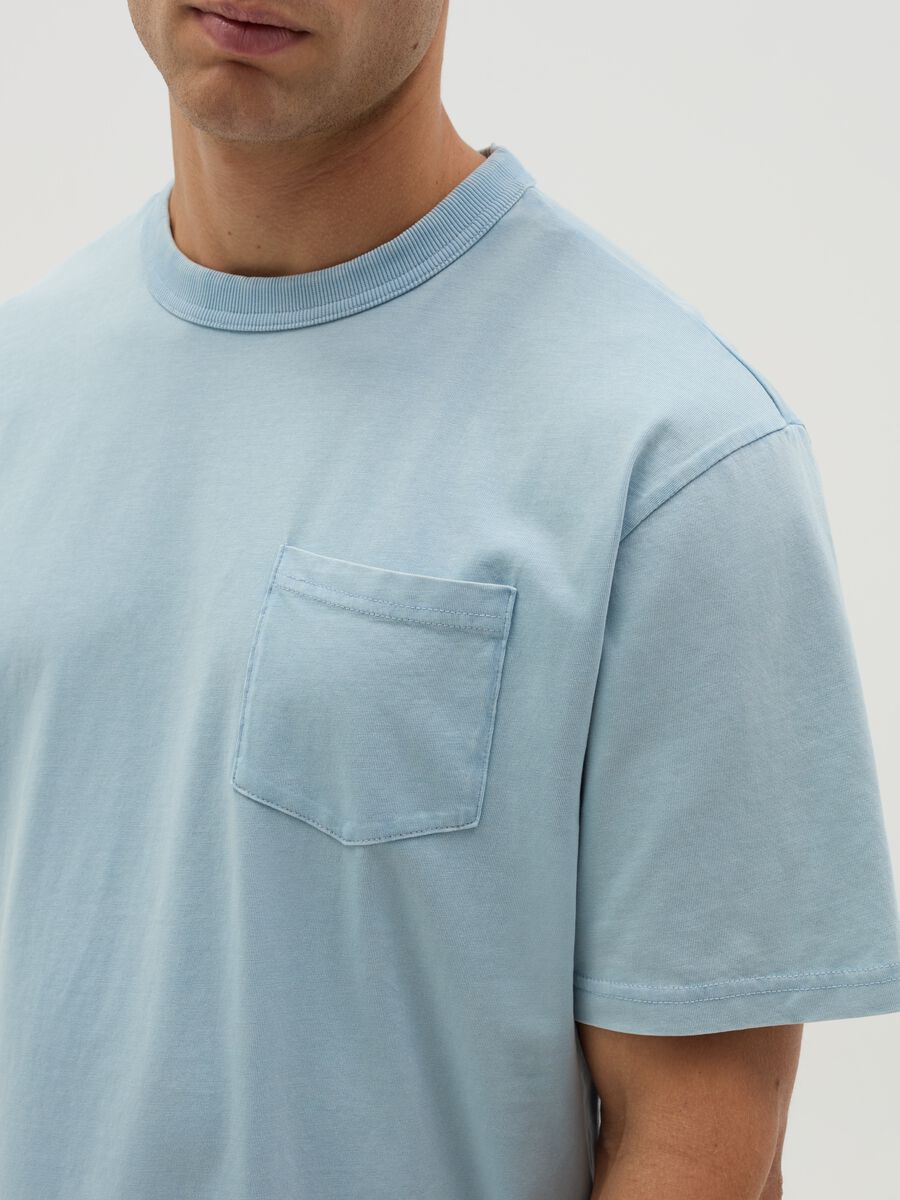 Relaxed-fit T-shirt in cotton with pocket_2