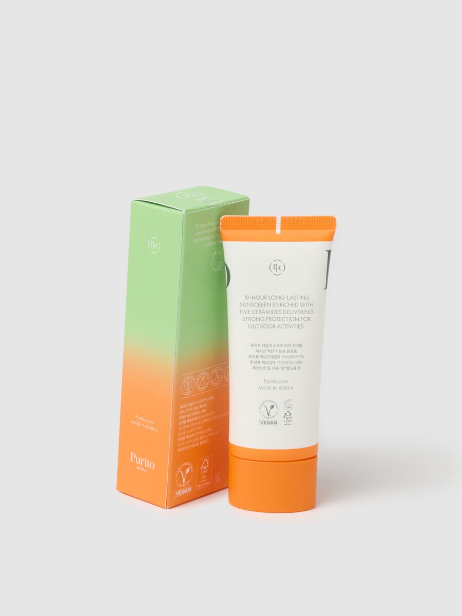 Broad-spectrum sunscreen enriched with 5 ceramides - Korean skincare_2