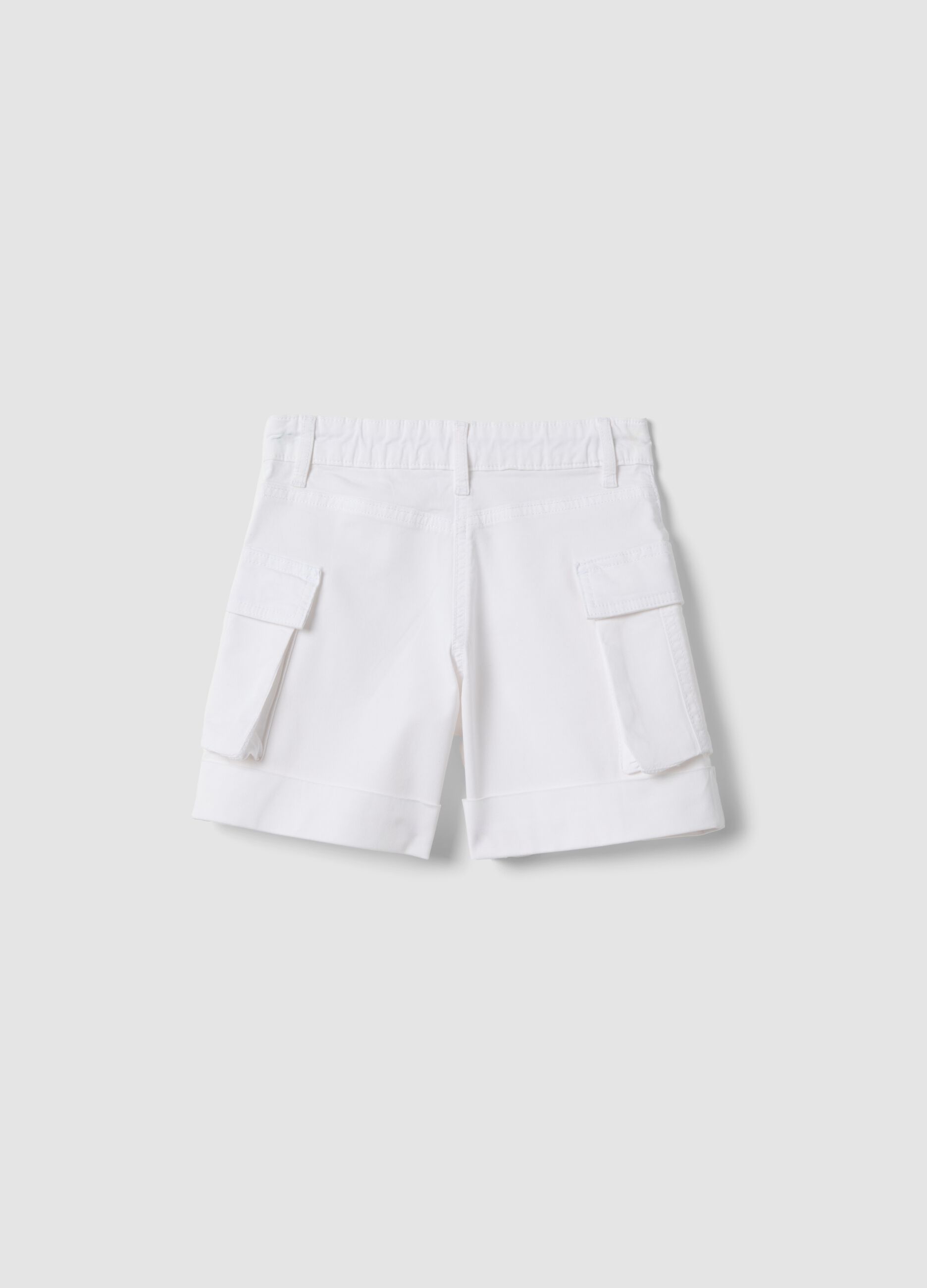 Shorts cargo bianchi in cotone elasticizzato da bambina