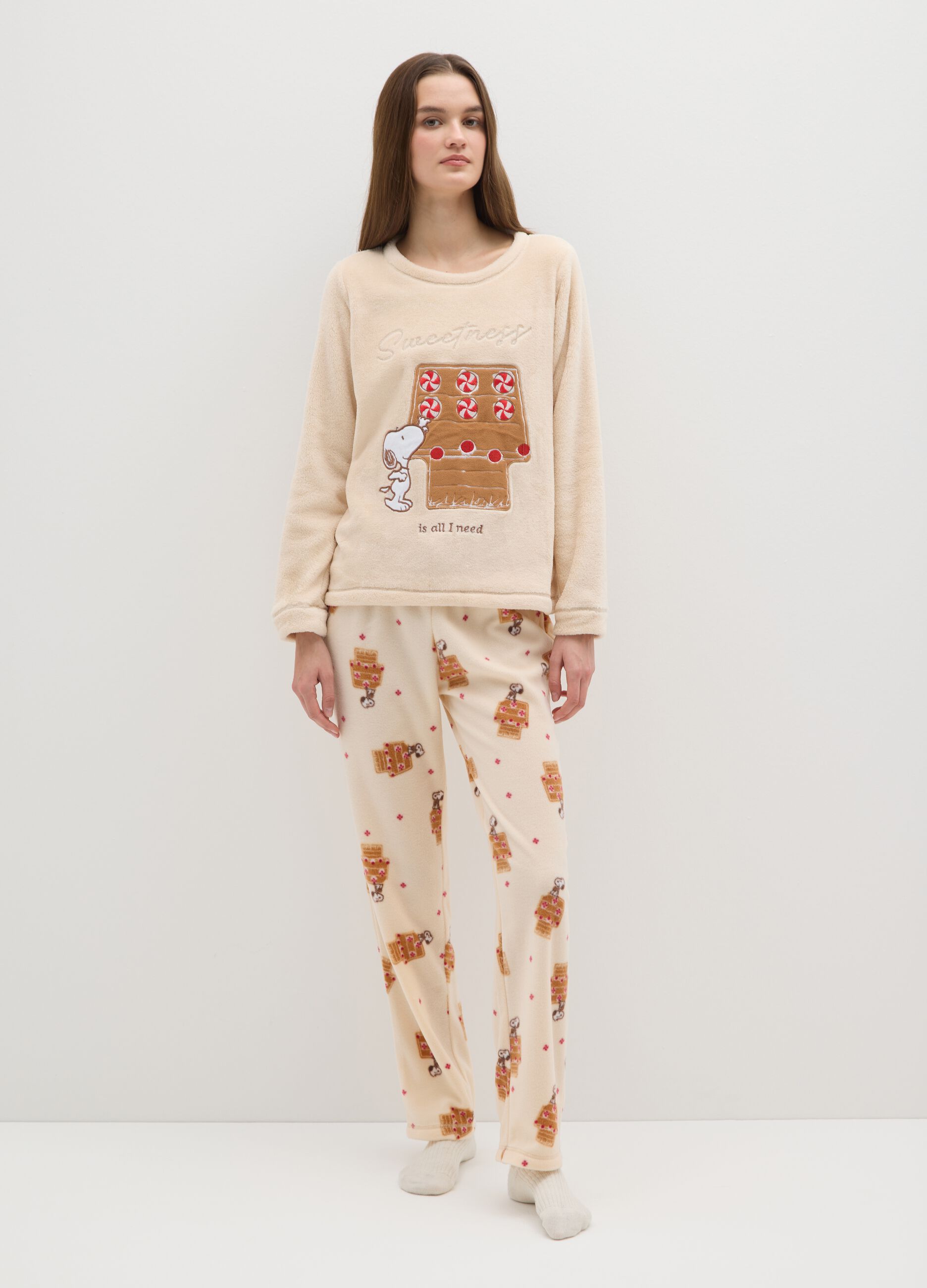 Beige regular fit pyjamas with Snoopy print