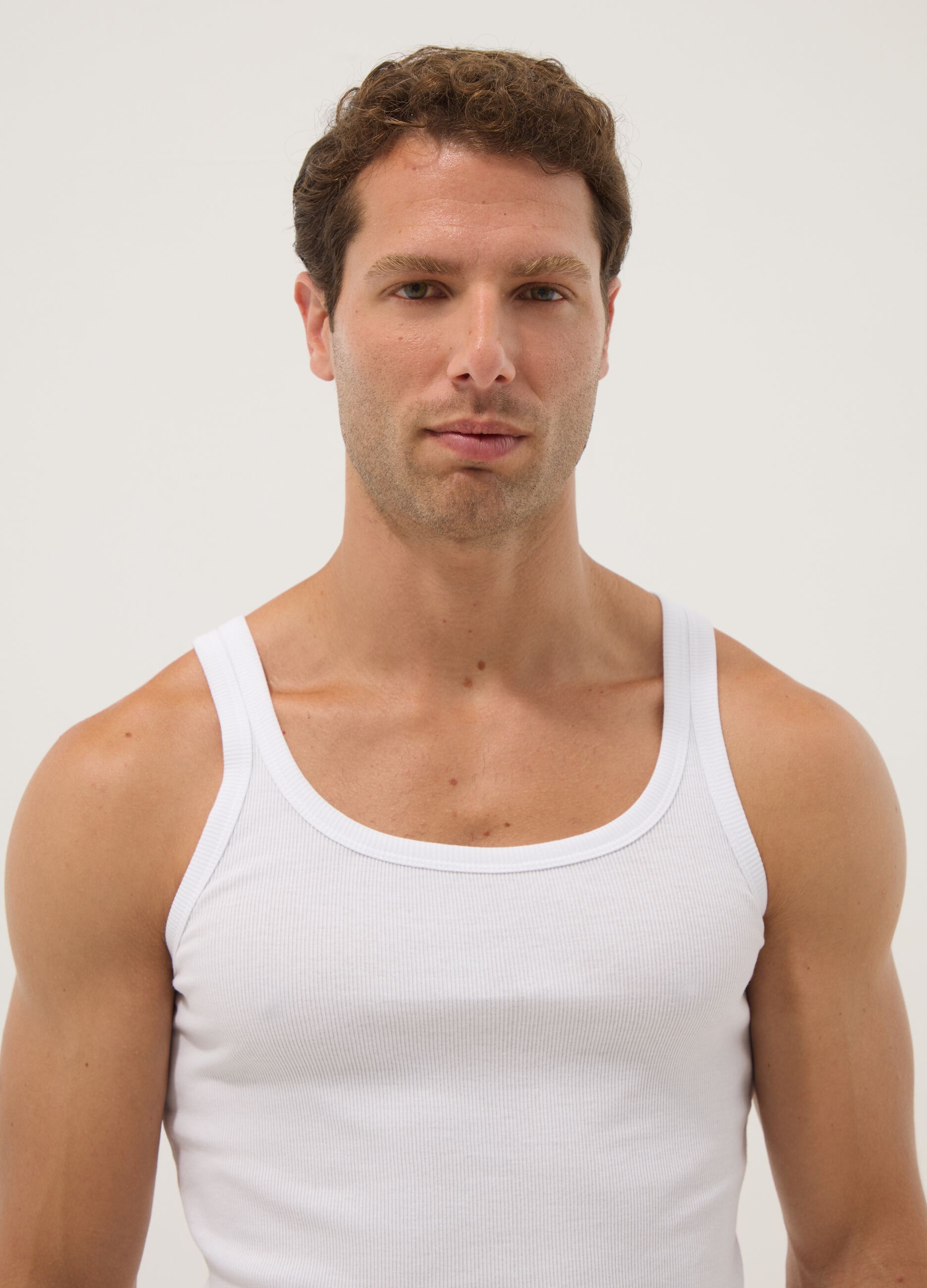 White pure cotton vest regular fit