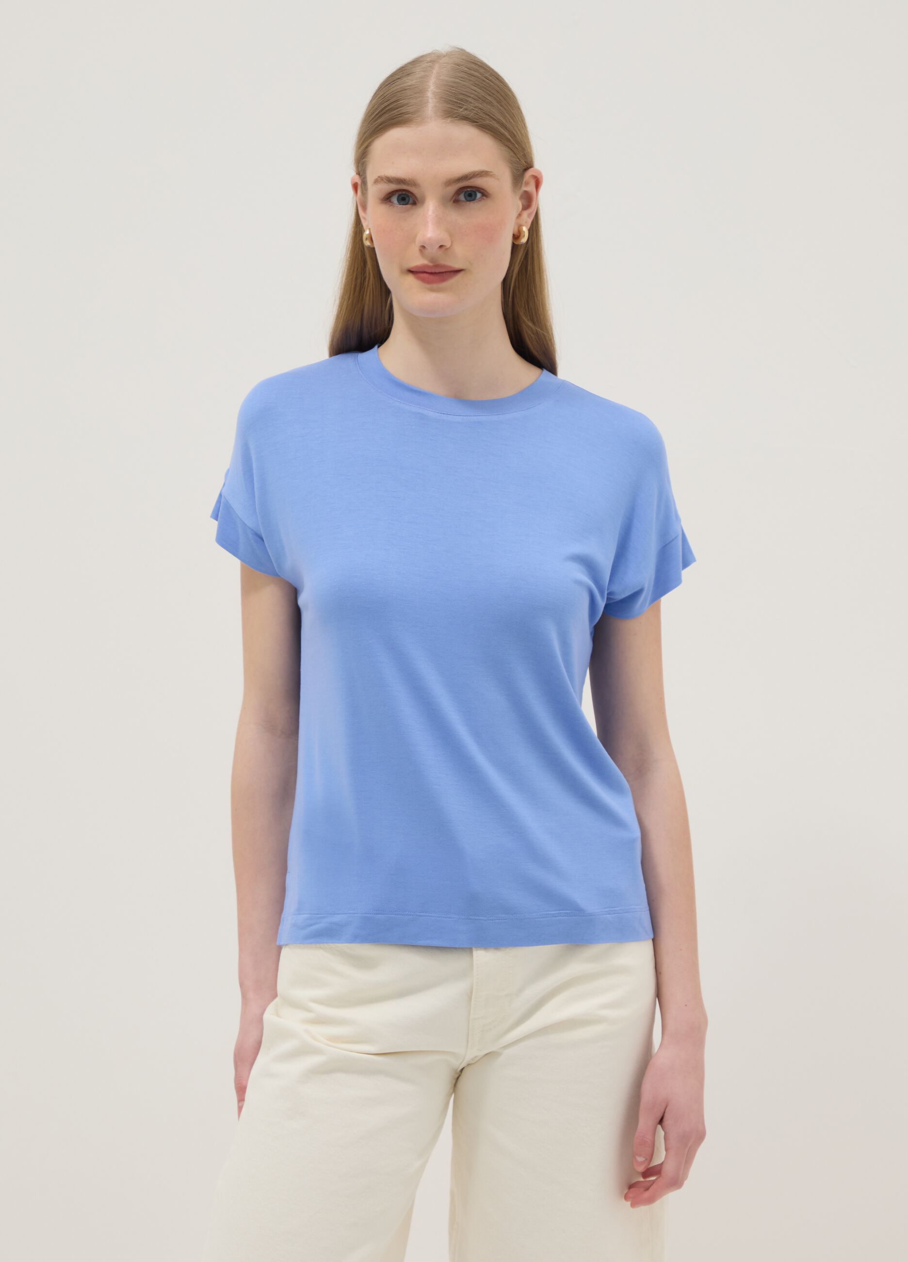 Light blue short-sleeve stretch viscose T-shirt
