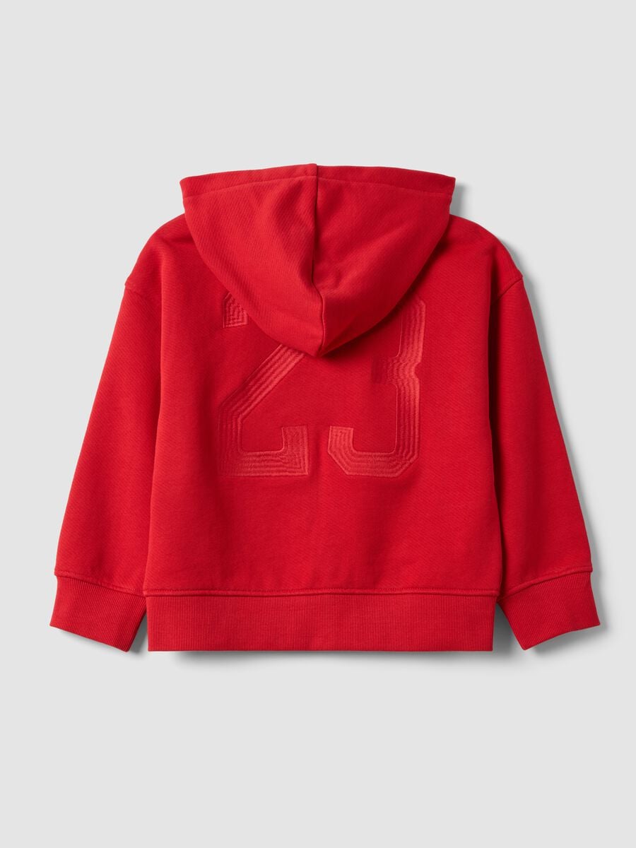 Red organic cotton hoodie with embroidered details, oversized fit, for boys_5