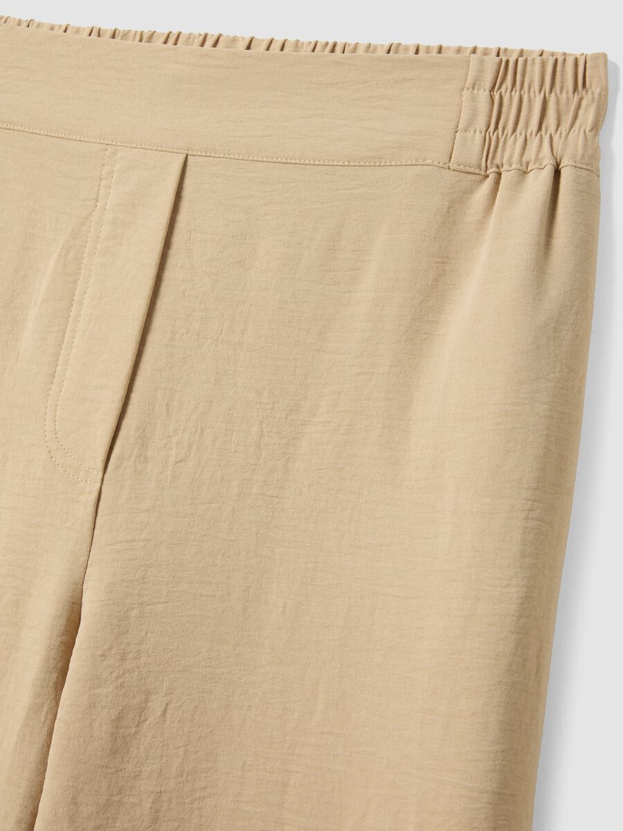 Beige wide-leg trousers with elasticated waist_5