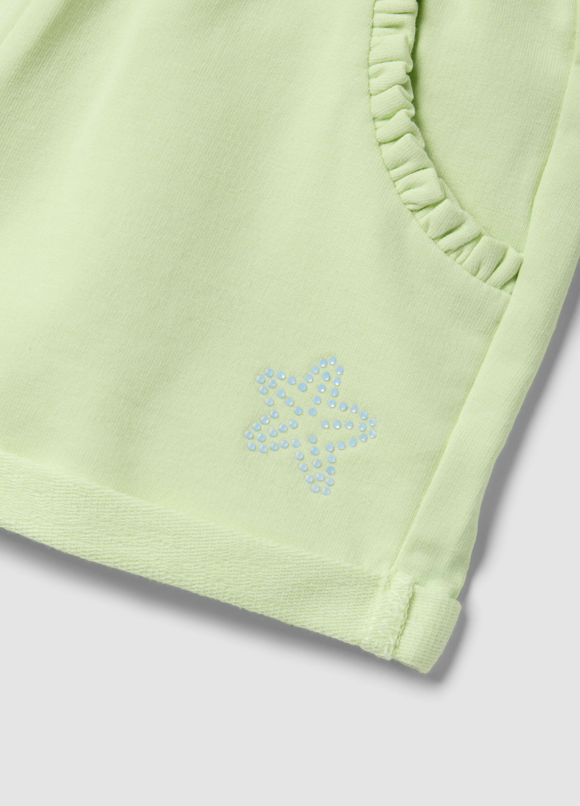 Girls&rsquo; green stretch cotton shorts with bow