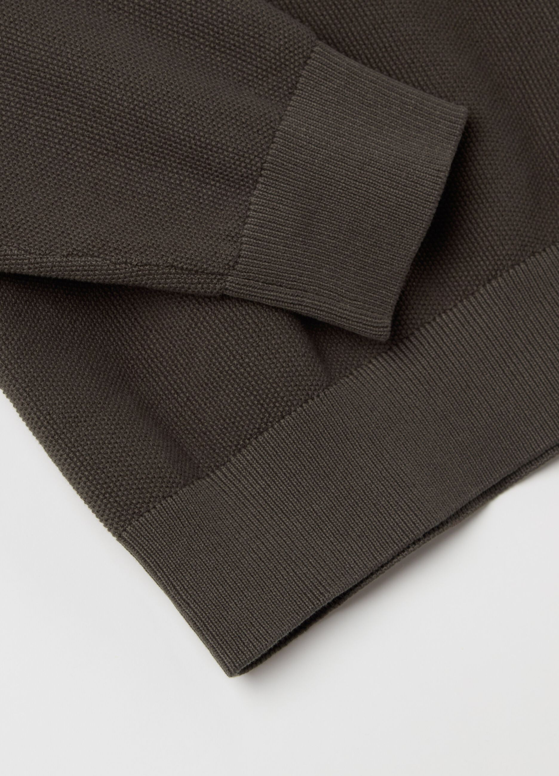 Cotton pullover with micro weave