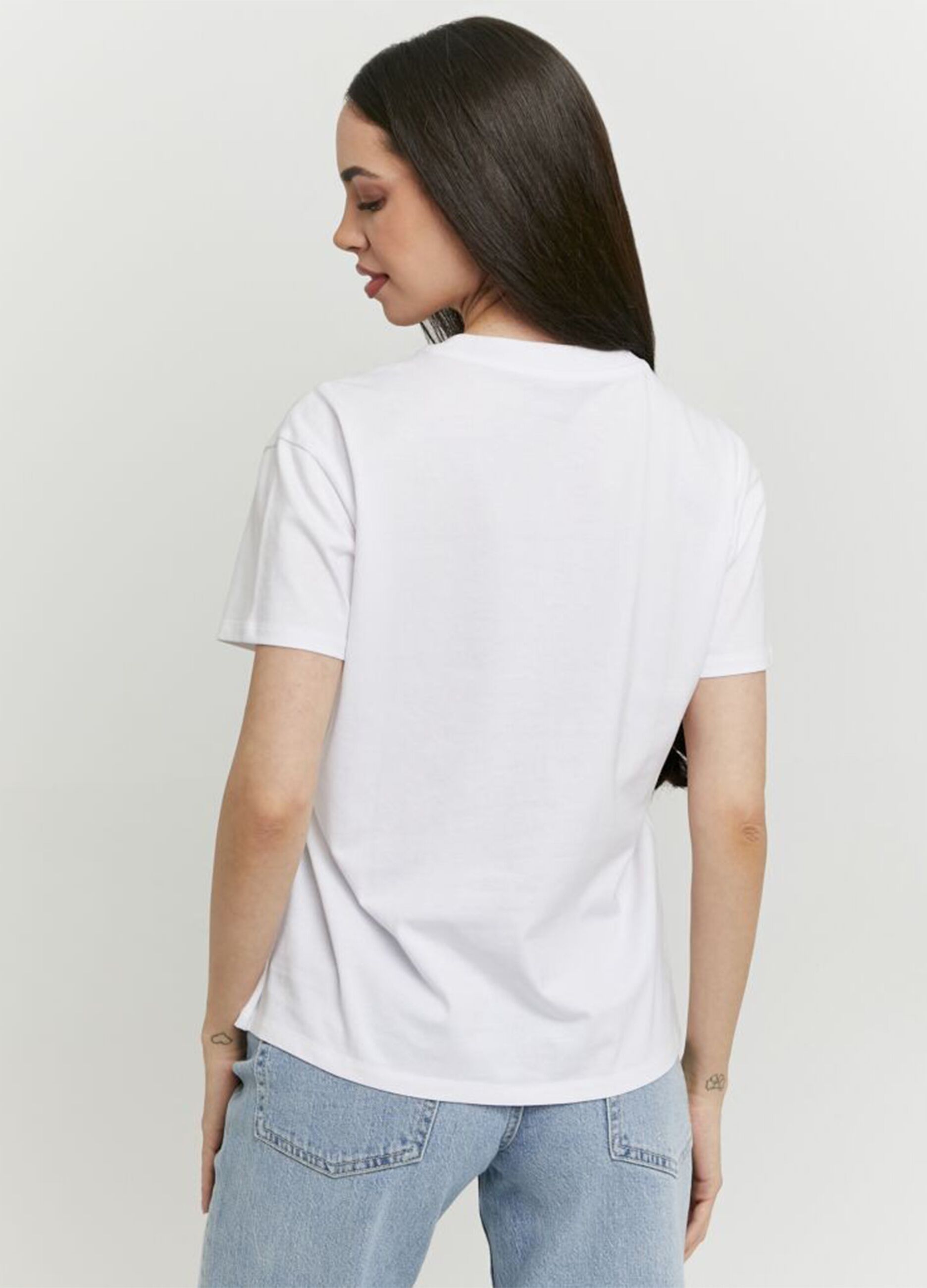 White pure cotton T-shirt with &ldquo;Tally Team&rdquo; print, regular fit